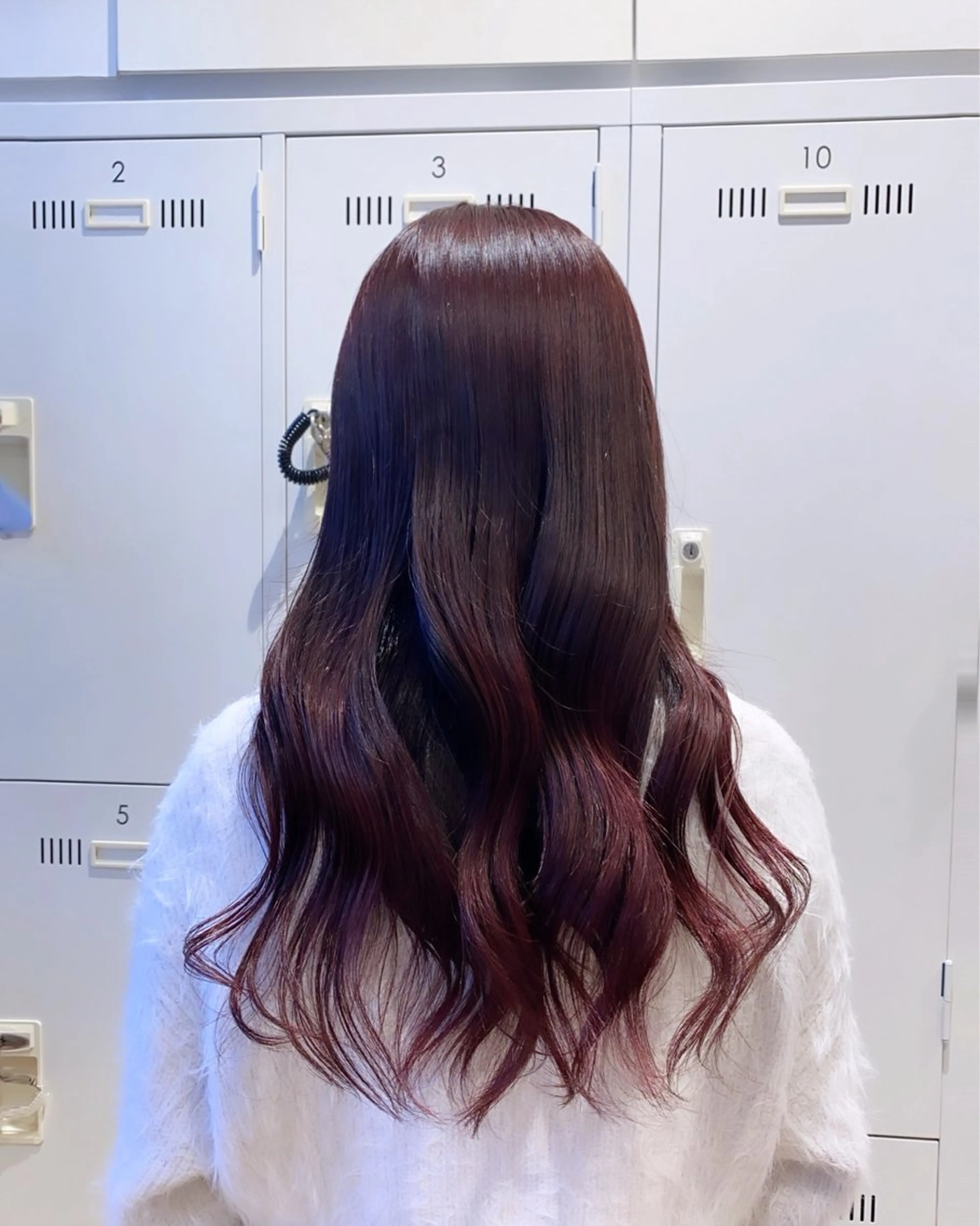 ロング カラー ヘアカラー 𝐲𝐮𝐮𝐦𝐢 エクステ/ 艶カラーのヘアスタイル