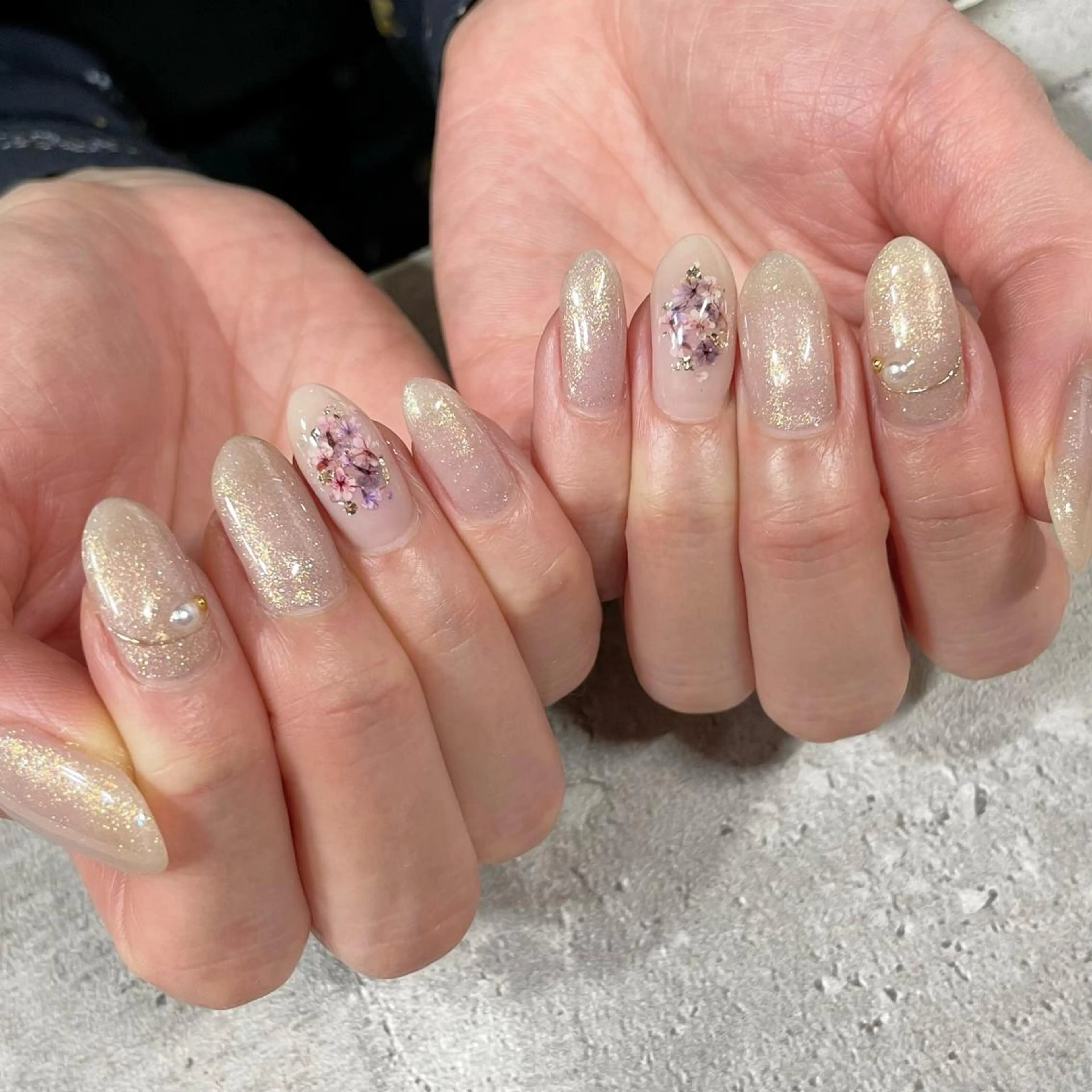 ネイル ジェルネイル 東 千夏のネイルデザイン