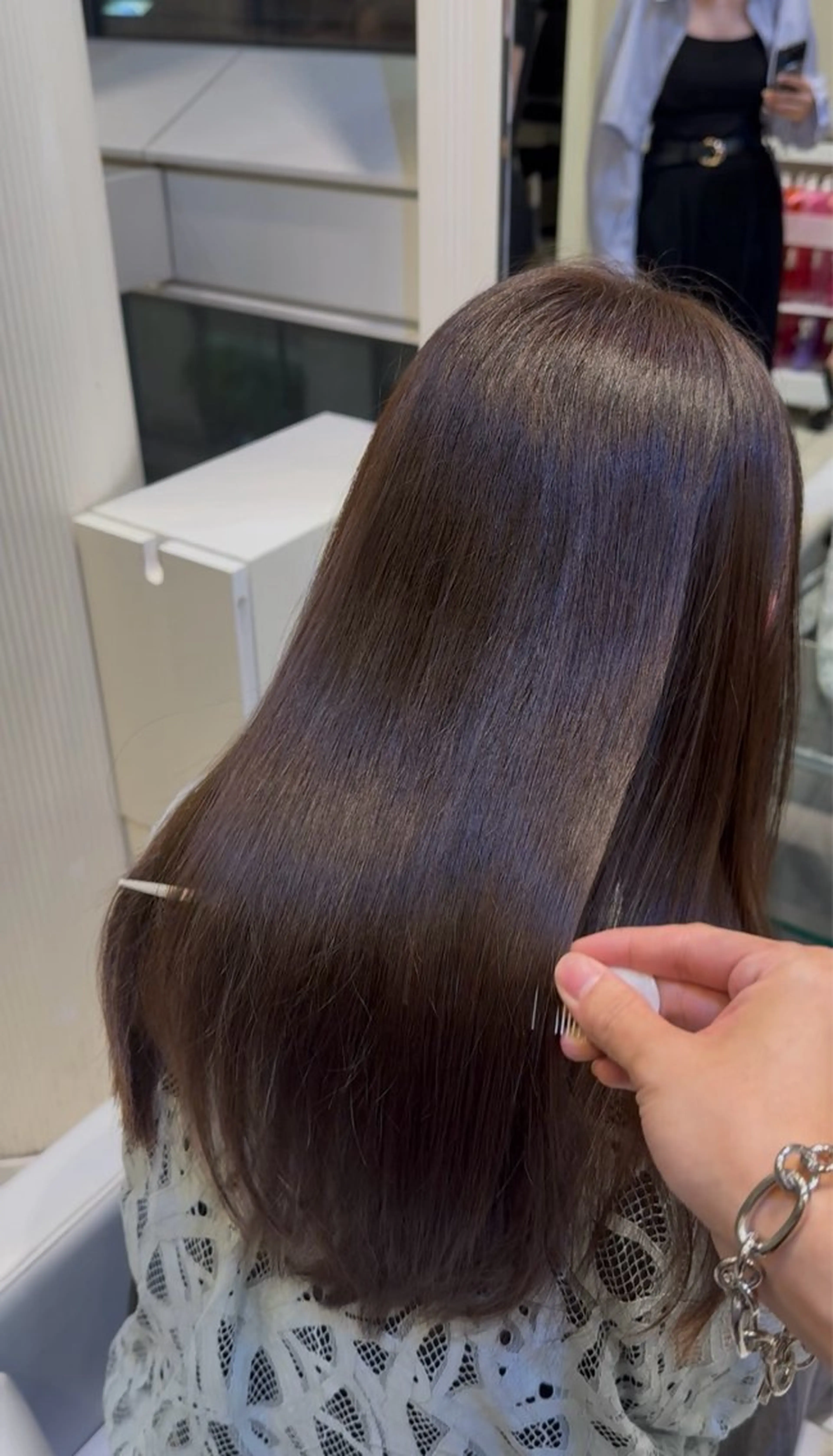 セミロング カラー 🫧透明感 × 艶髪カラー🫧このかのヘアスタイル