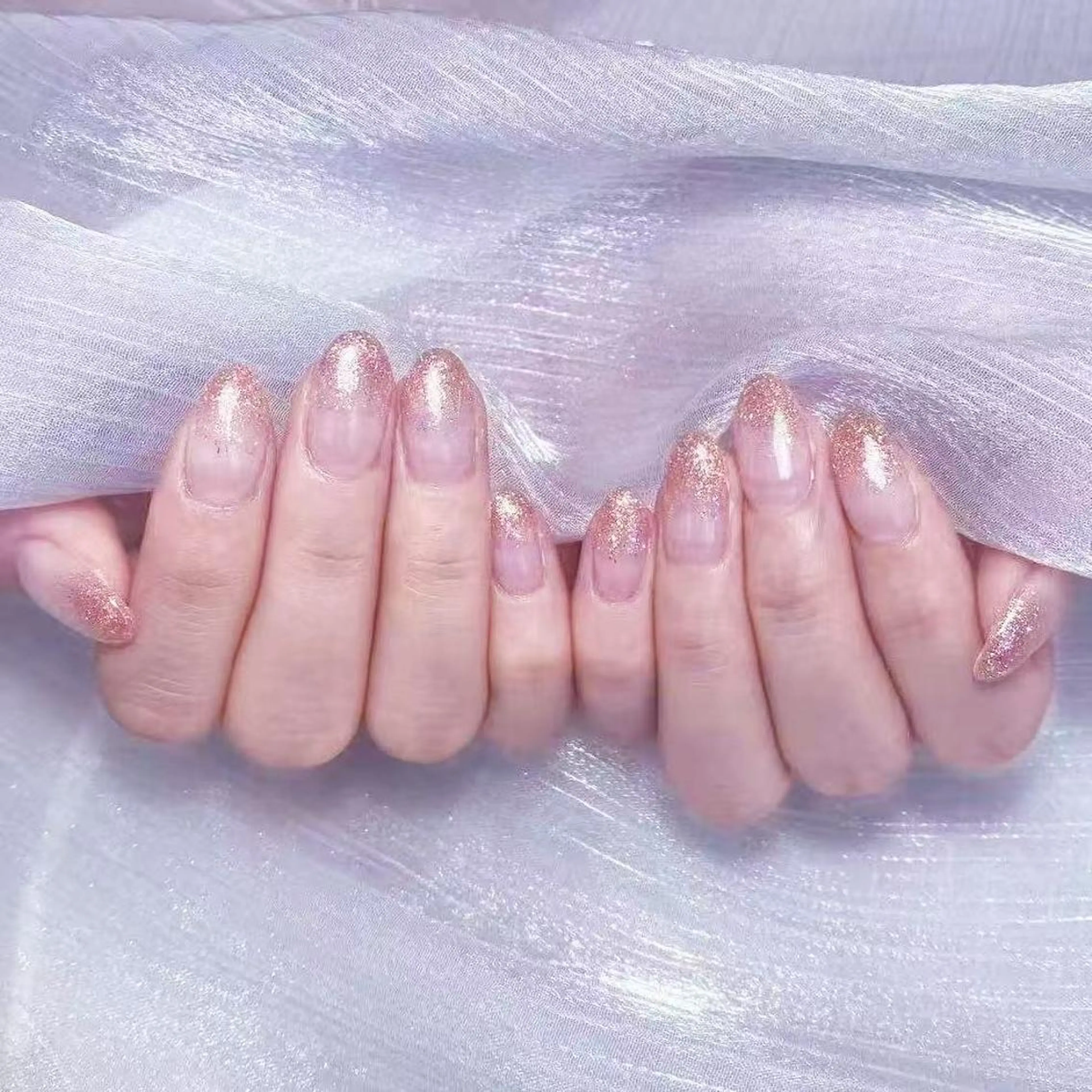 ネイル アートネイル オーロラネイル ガーリー キラキラネイル マグネットネイル ハンドネイル ハンドケア Plenty 🚢のネイルデザイン