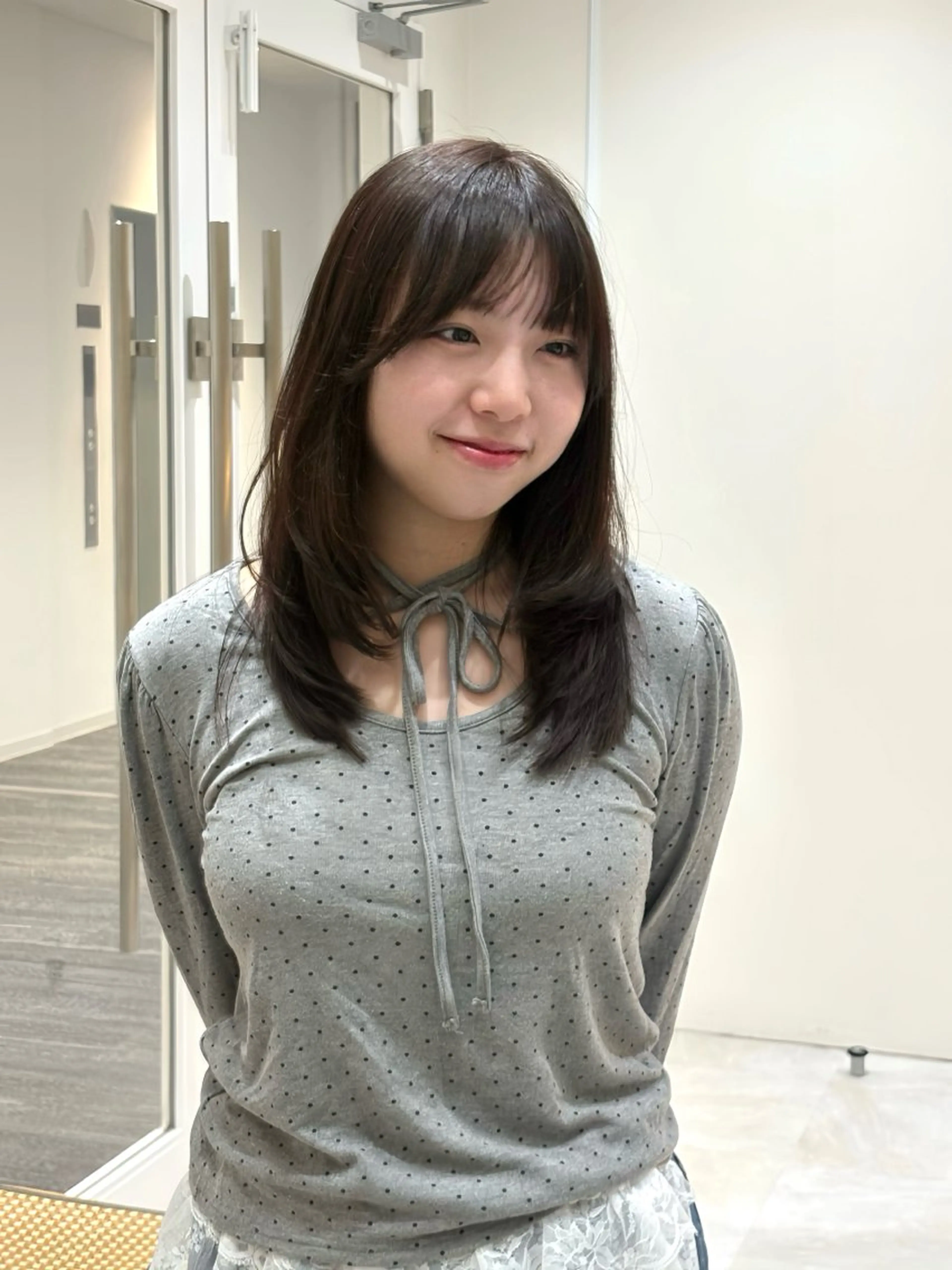 ミディアム ミディアムレイヤー レイヤーカット カット ヘアカラー 顔周り/レイヤー カット🎀ヒラバルのヘアスタイル