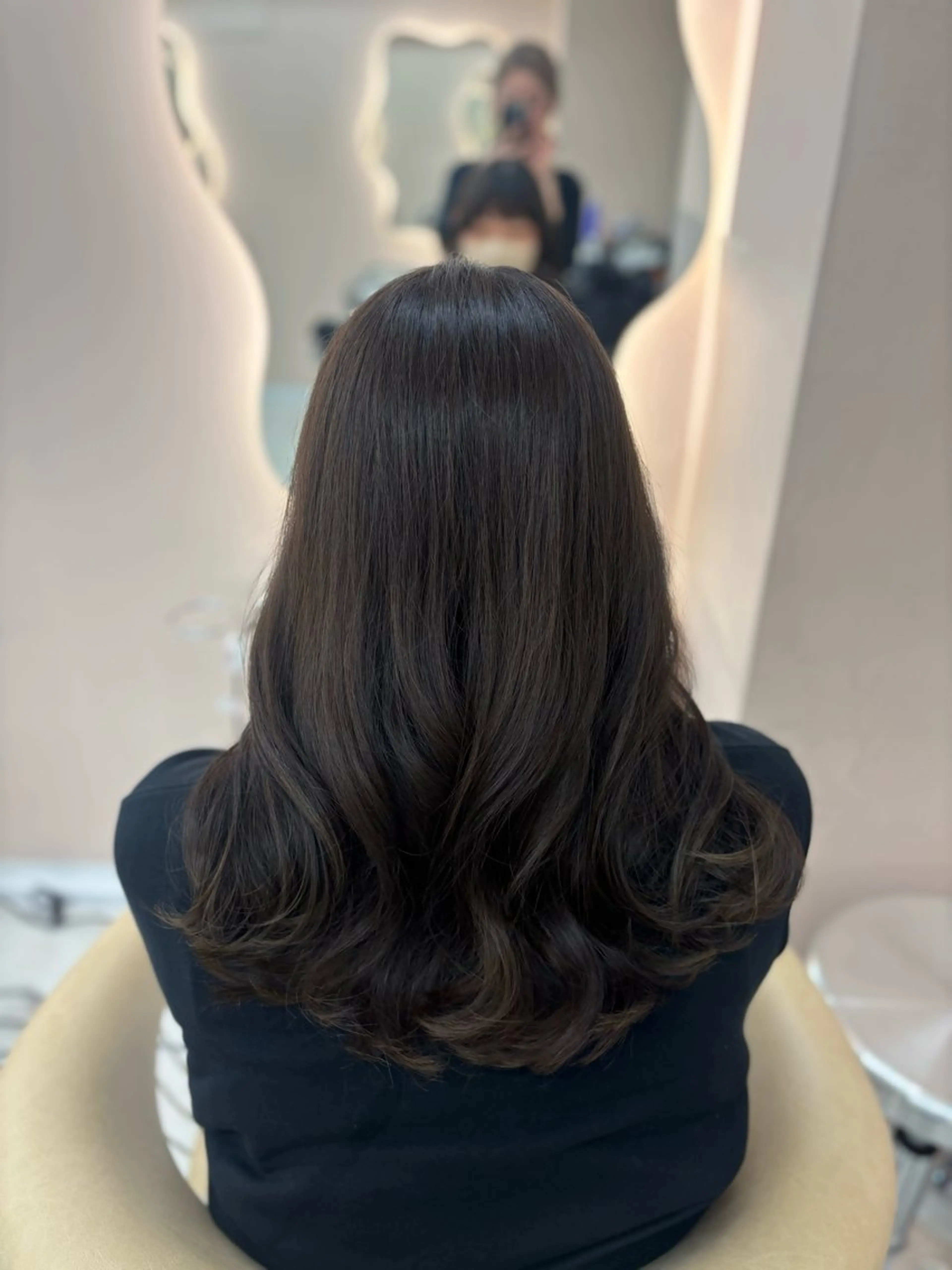 ロング トリートメント YOLO 渋谷 nanamiのヘアスタイル