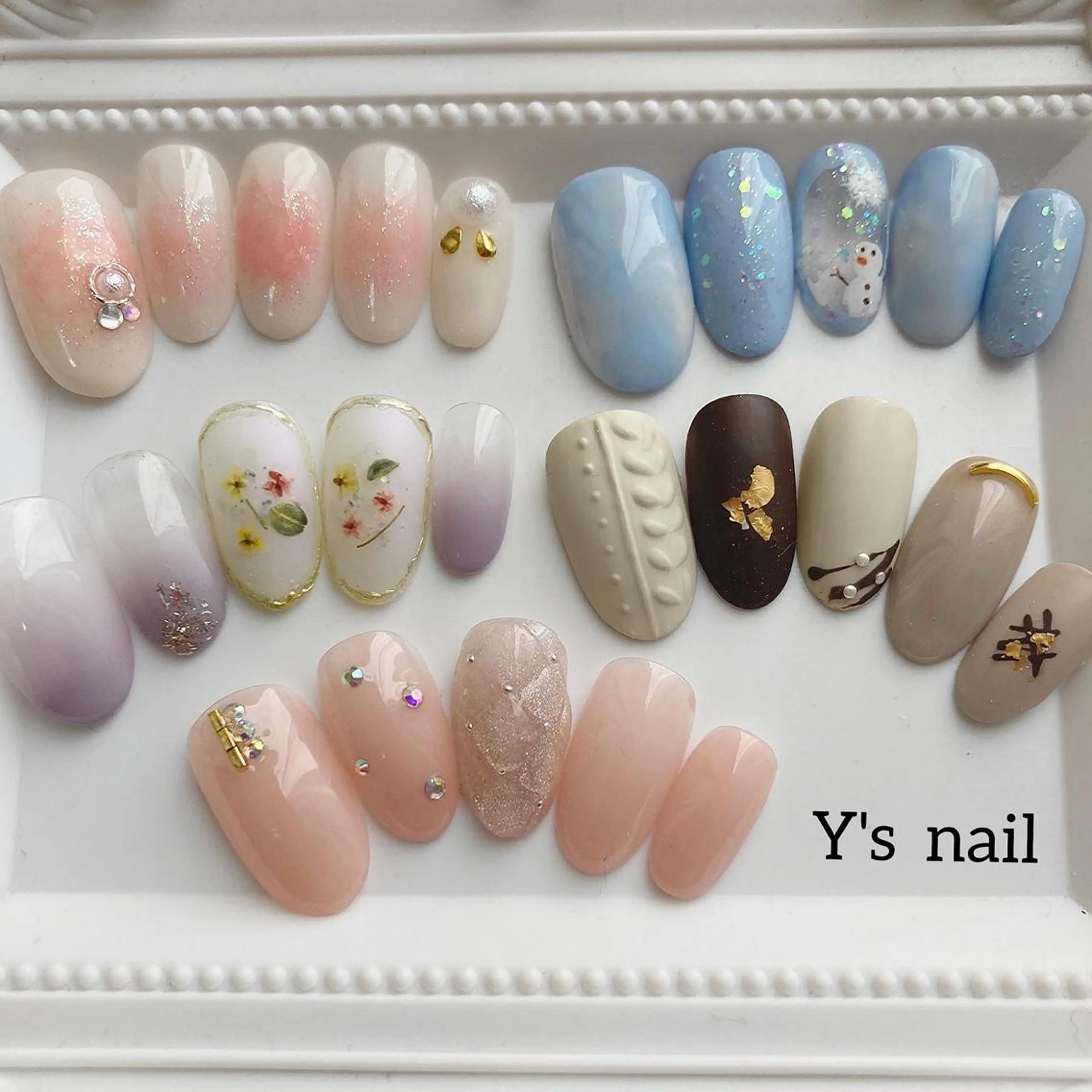 ネイル 手書きが得意🖌️ Y’s  nailのネイルデザイン