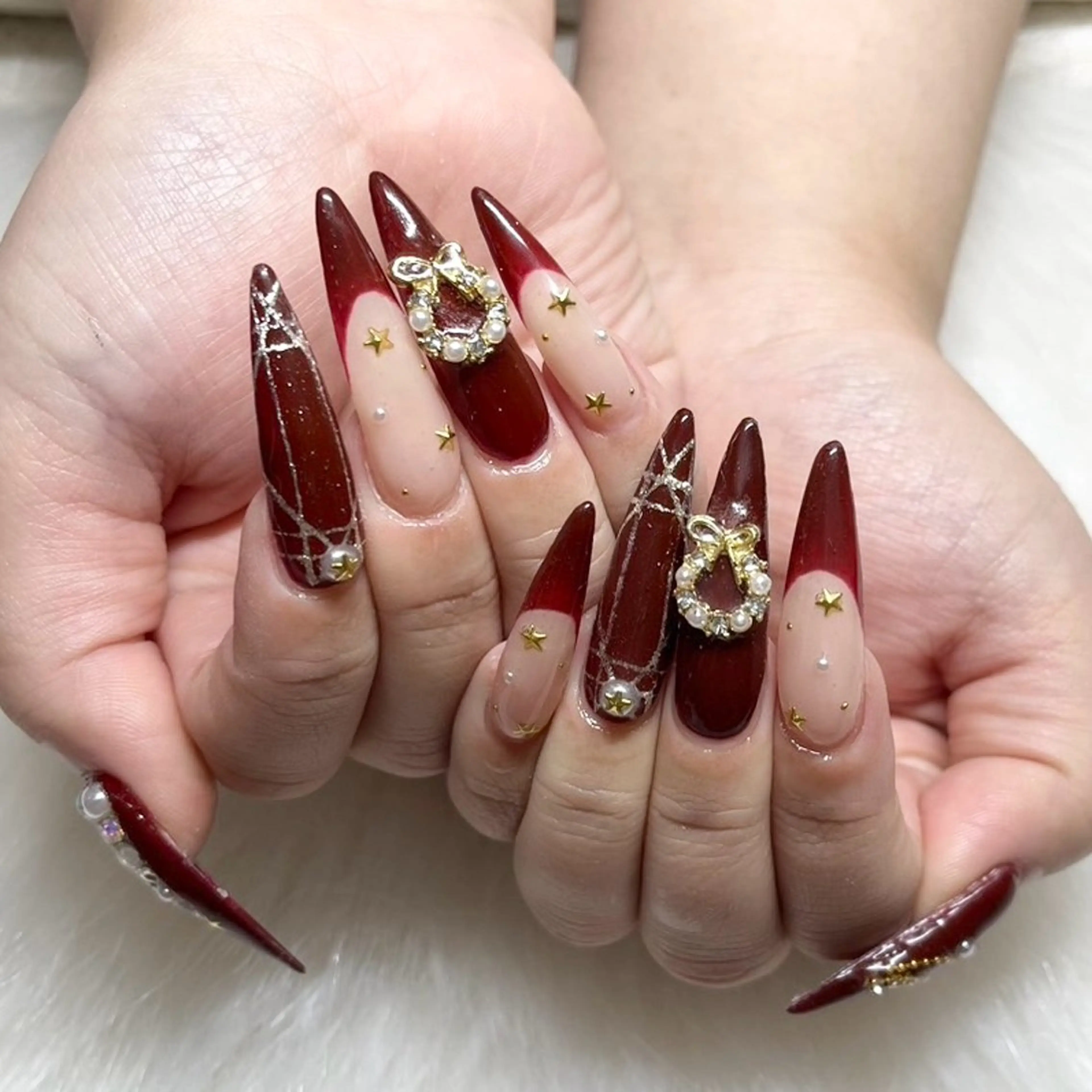 ネイル 冬ネイル クリスマス ハンドネイル Nail Salon Elpis所属・Nail Salon Elpisのネイルデザイン
