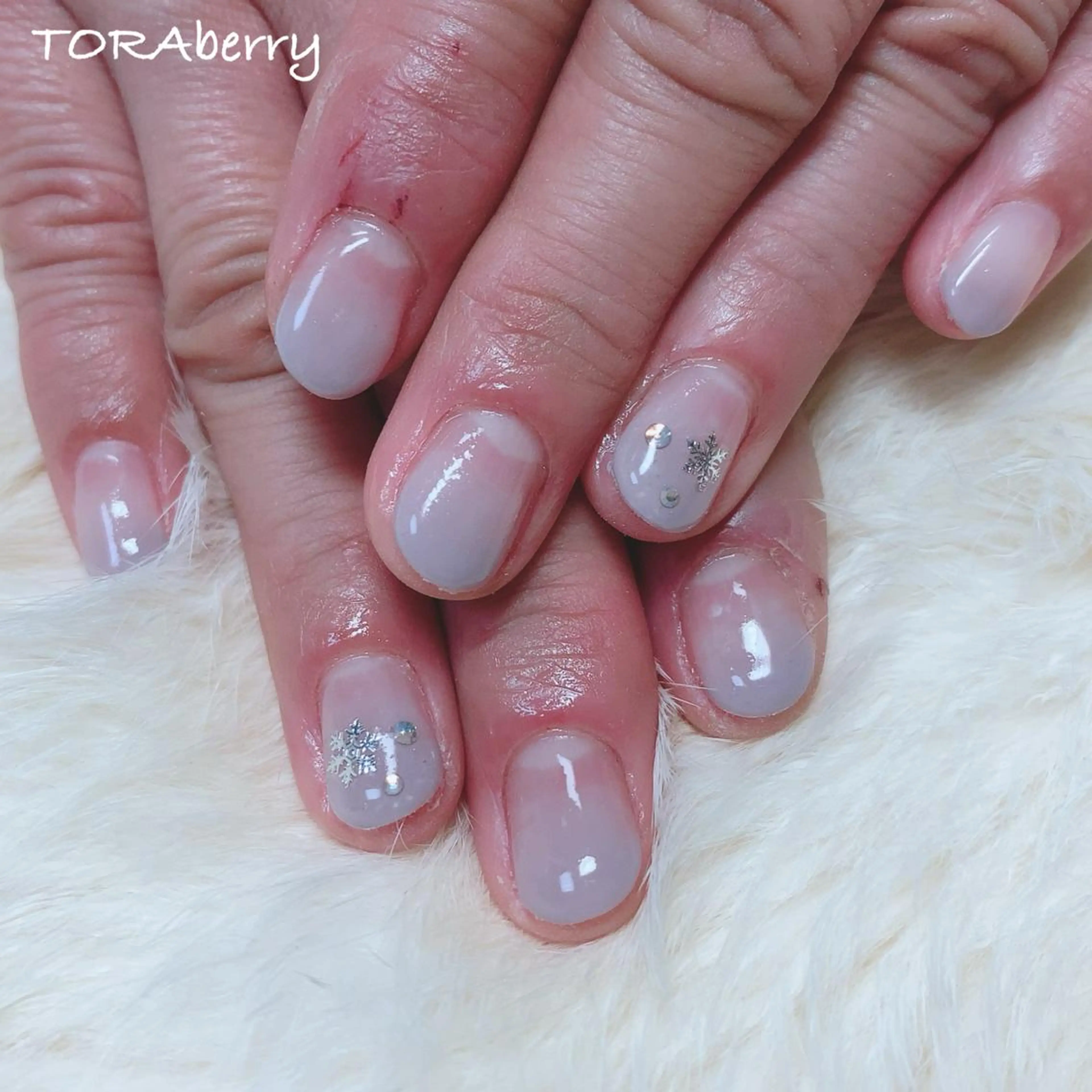 ネイル ネイリスト なつみのネイルデザイン