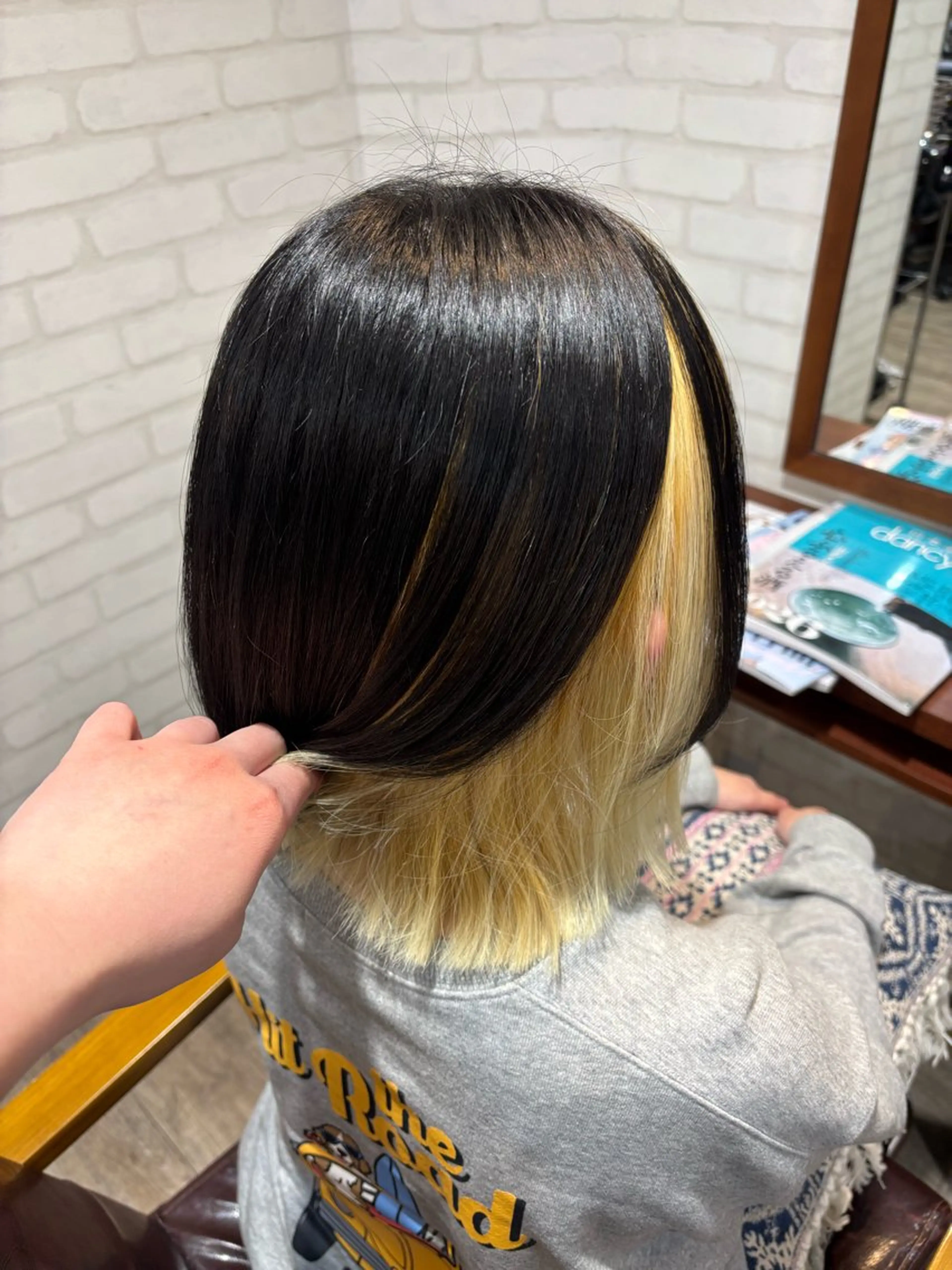 ショート カラー インナーカラー ボブ くびれヘア レイヤーカット ブロッサム大塚店所属・🫧ブロッサム 田中 琴羽🫧のヘアスタイル