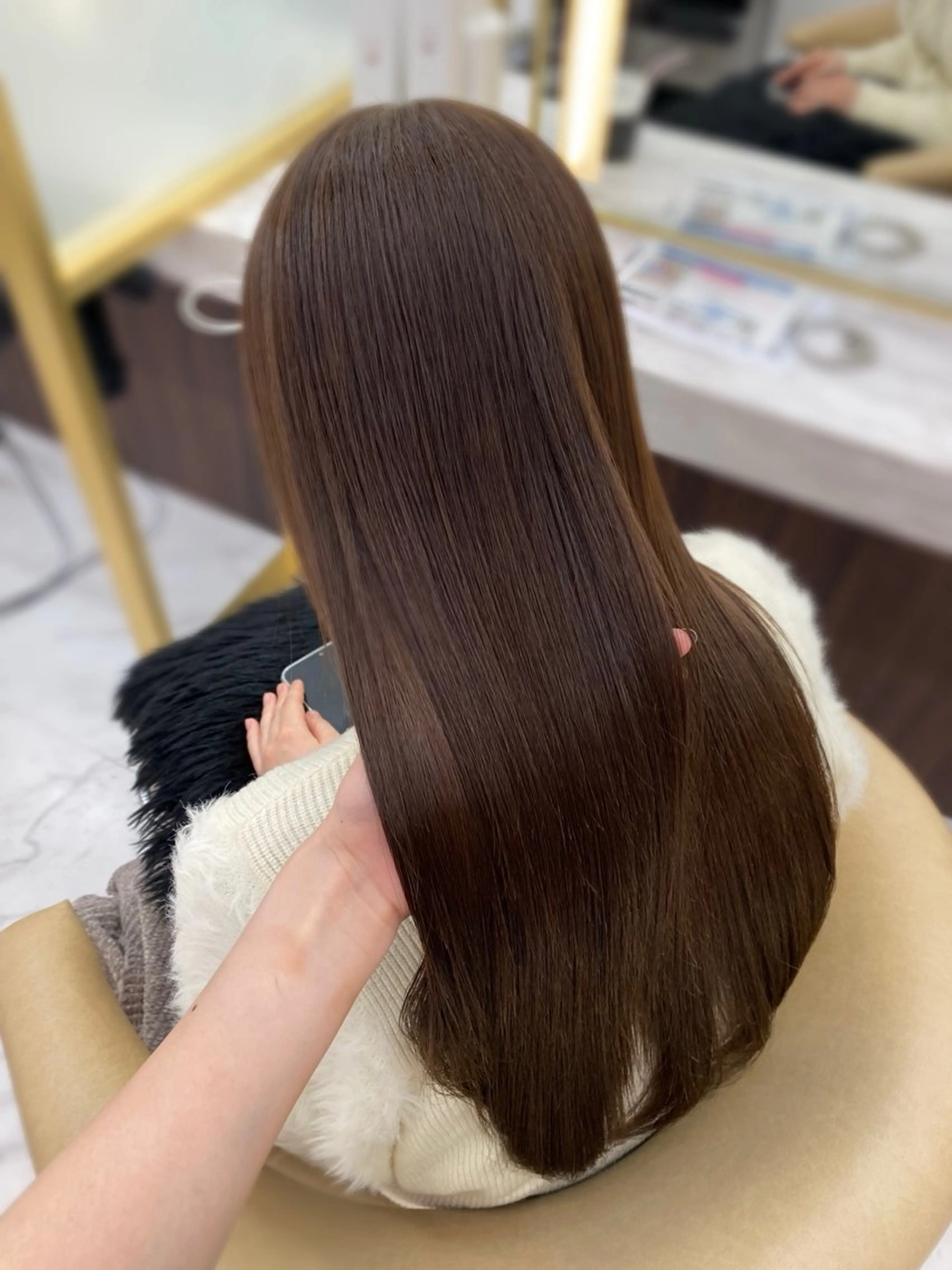 ロング カラー 古川 美羽のヘアスタイル