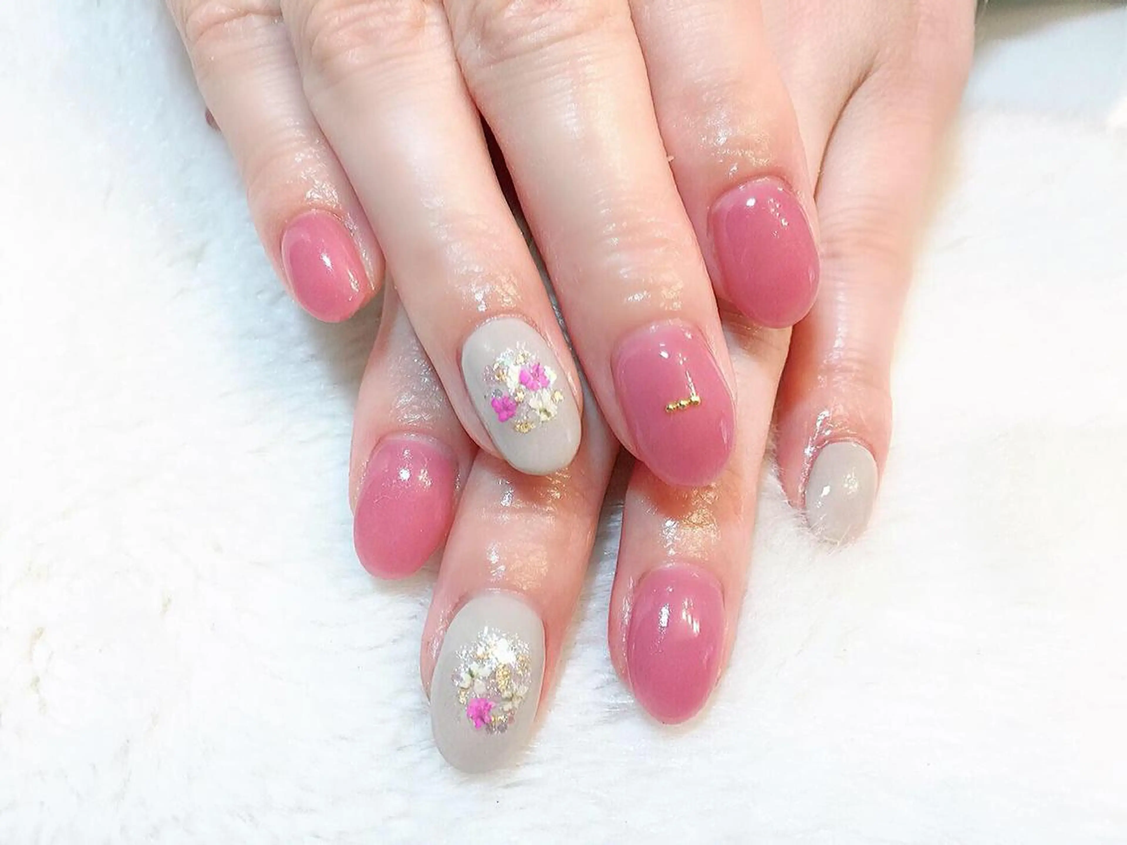 ネイル Viseo《6週間 長持ちパラジェル》のネイルデザイン