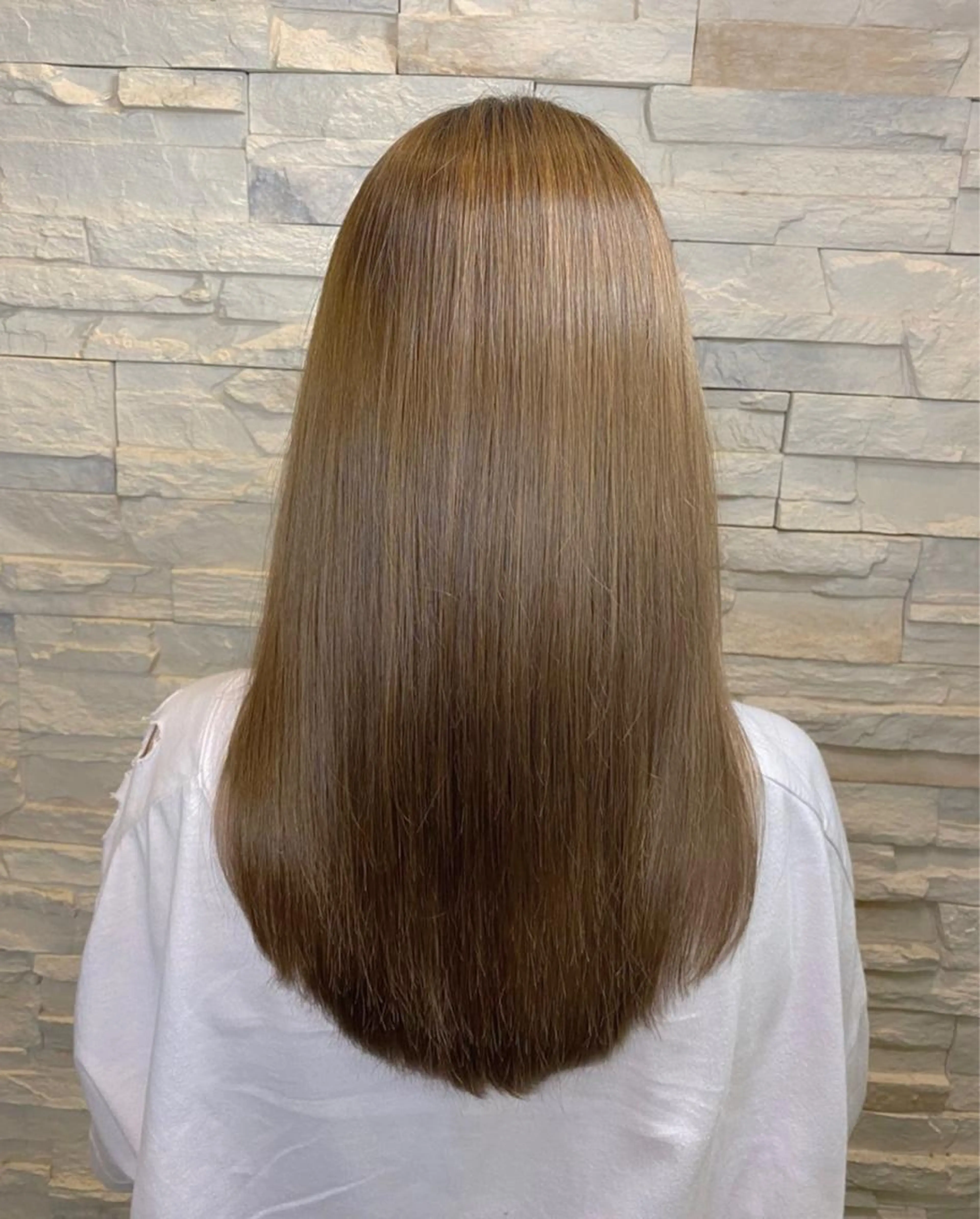 カット+縮毛矯正+トリートメントの写真