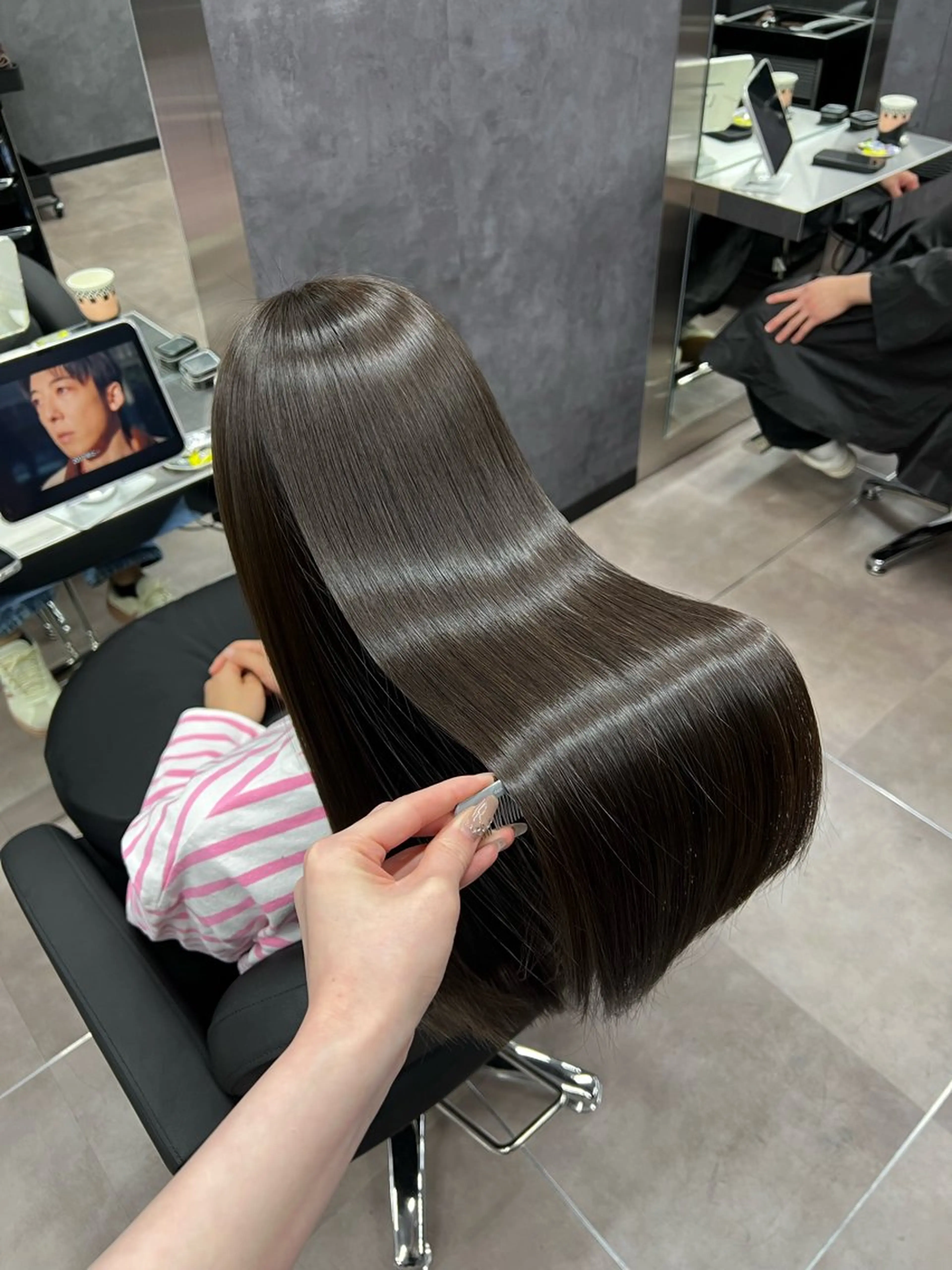 ロング カット ヘアカラー 縮毛矯正 トリートメント 🩶髪質改善/新宿 /saaya🩶のヘアスタイル
