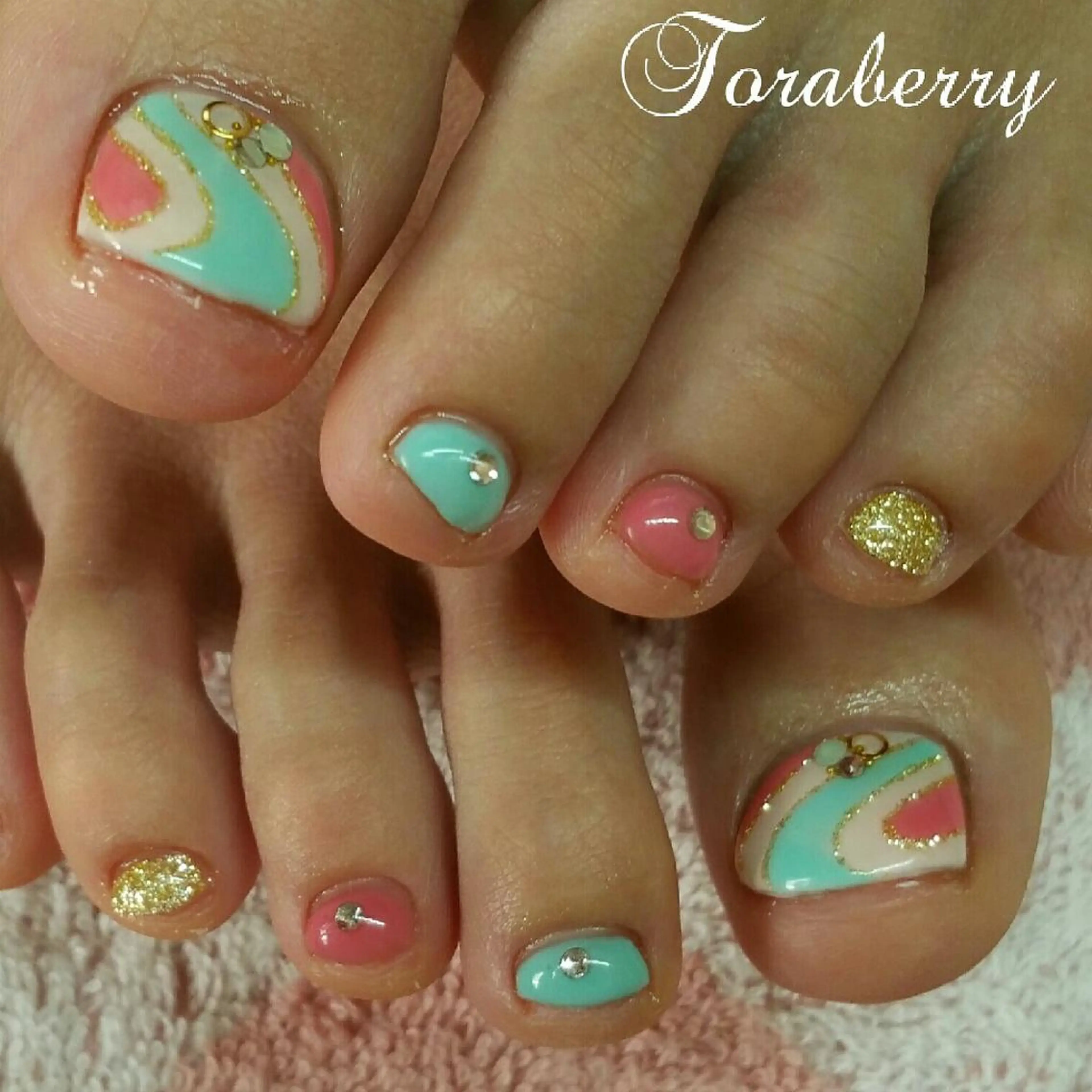 ネイル フットネイル ネイリスト なつみのネイルデザイン