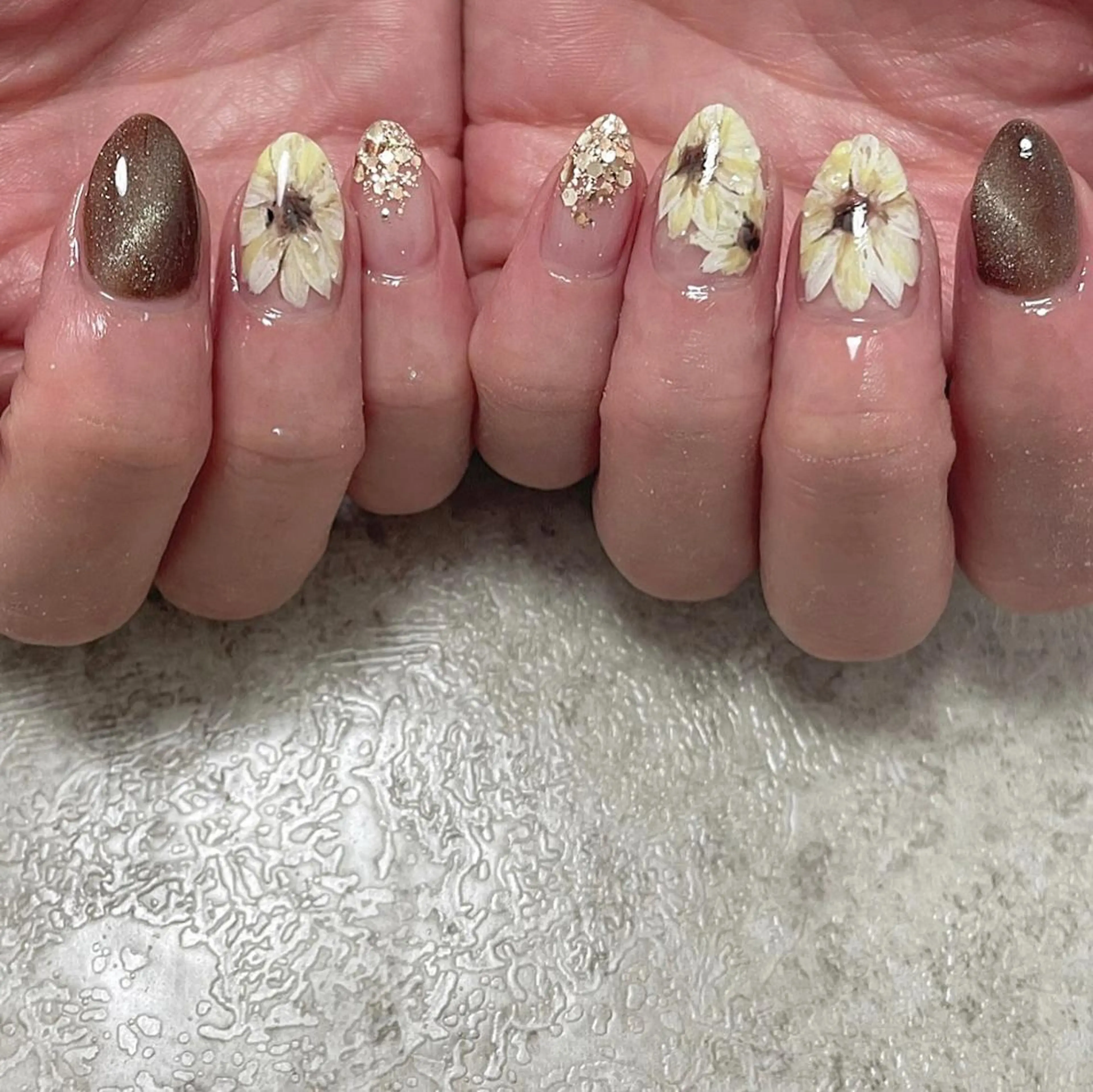 カラー ネイル マツエク・マツパ アートネイル ハンドネイル 松井 亜由美のネイルデザイン