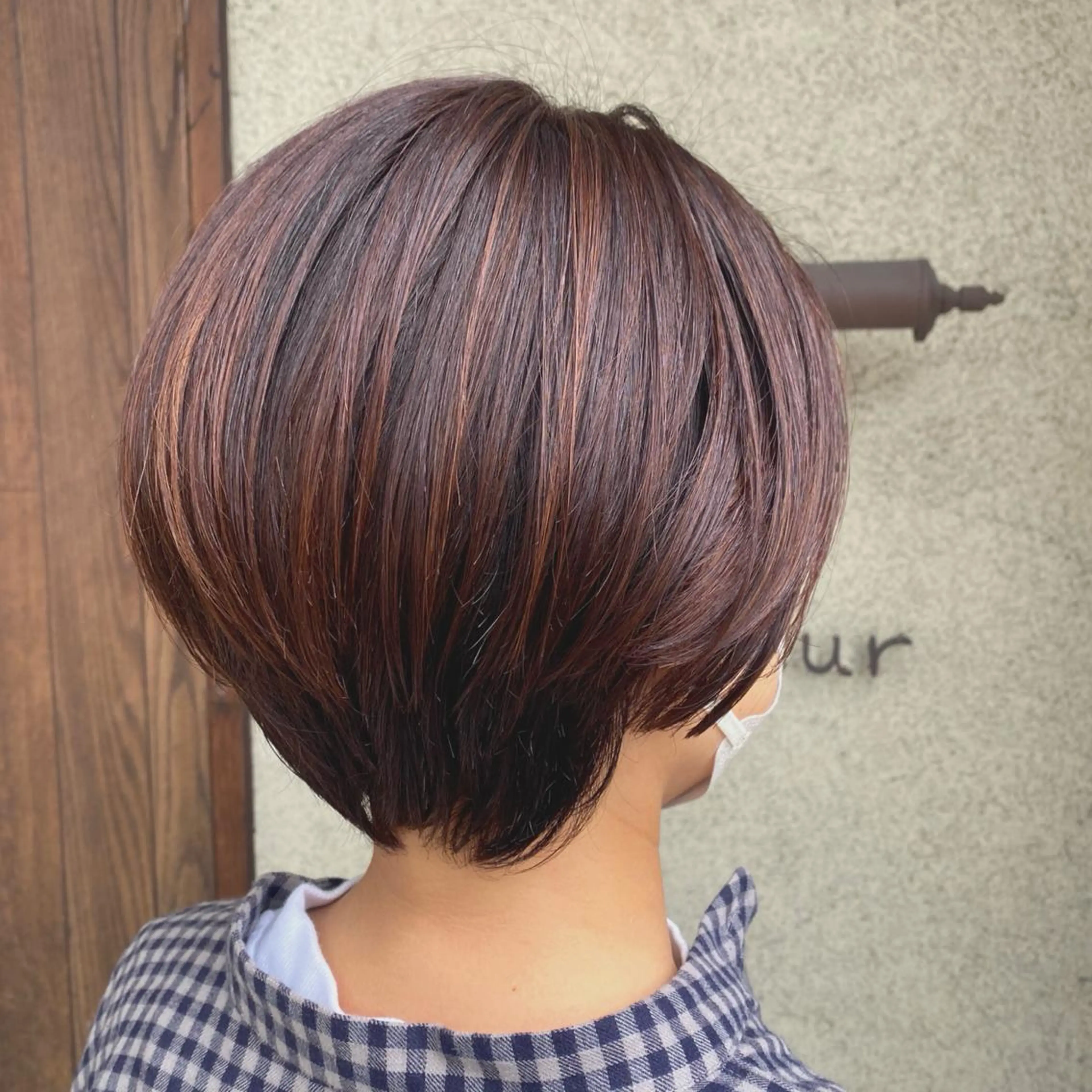 ショート カラー ハイライトカラー ハイライト 田中 恭子のヘアスタイル