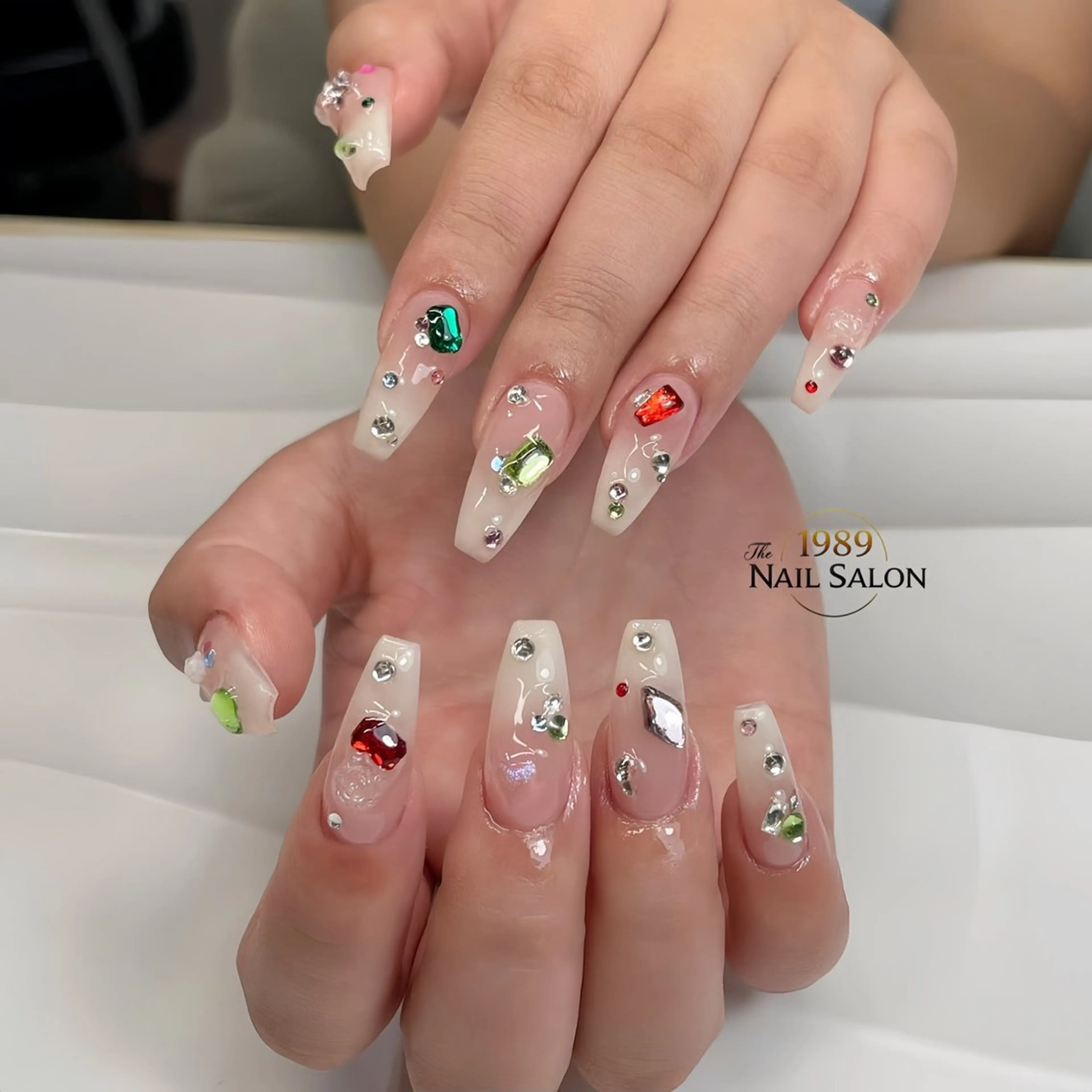 ネイル ハンドネイル The 1989 Nail Salonのネイルデザイン