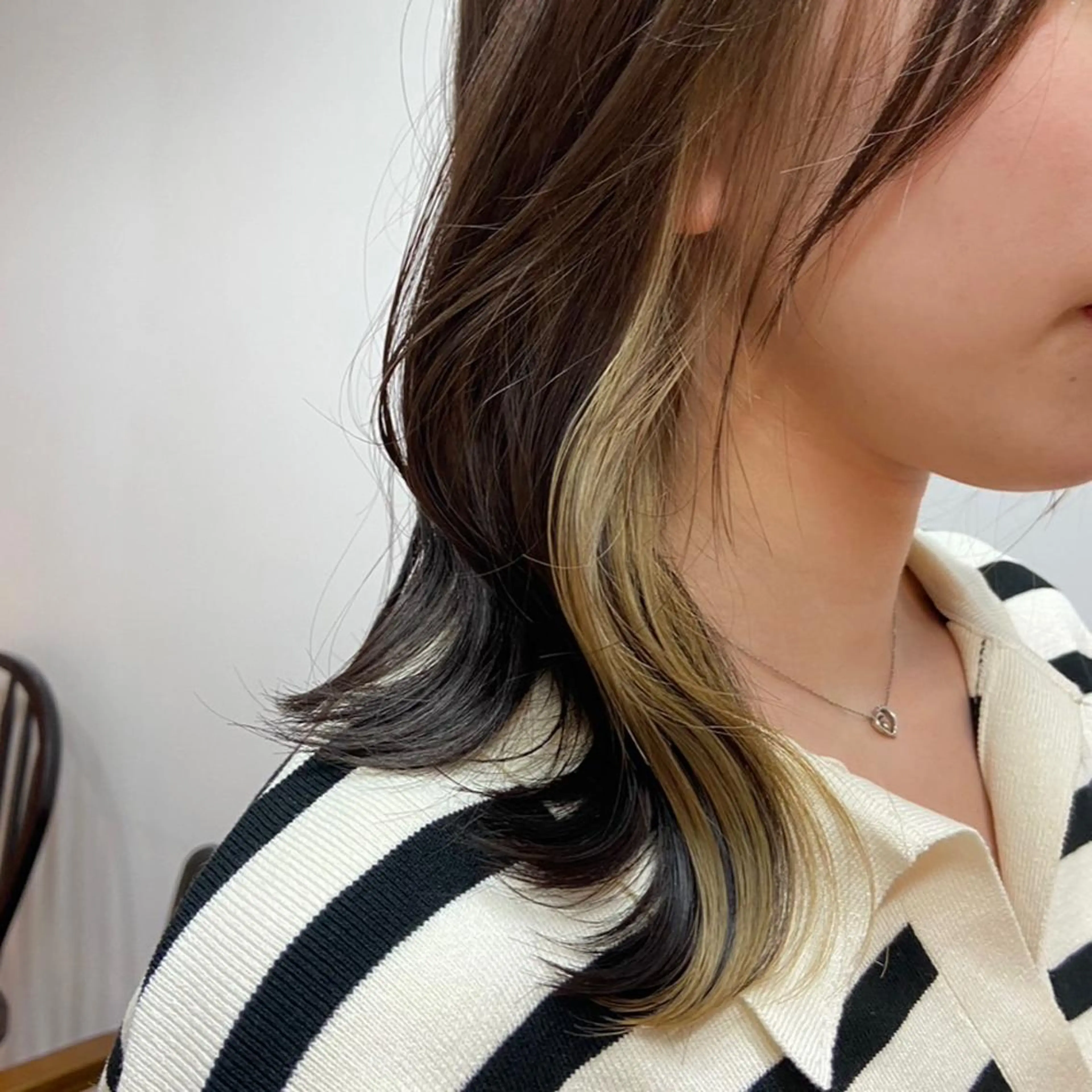 ミディアム カラー イヤリングカラー 安岡美咲✂︎ 艶カラー/髪質改善のヘアスタイル
