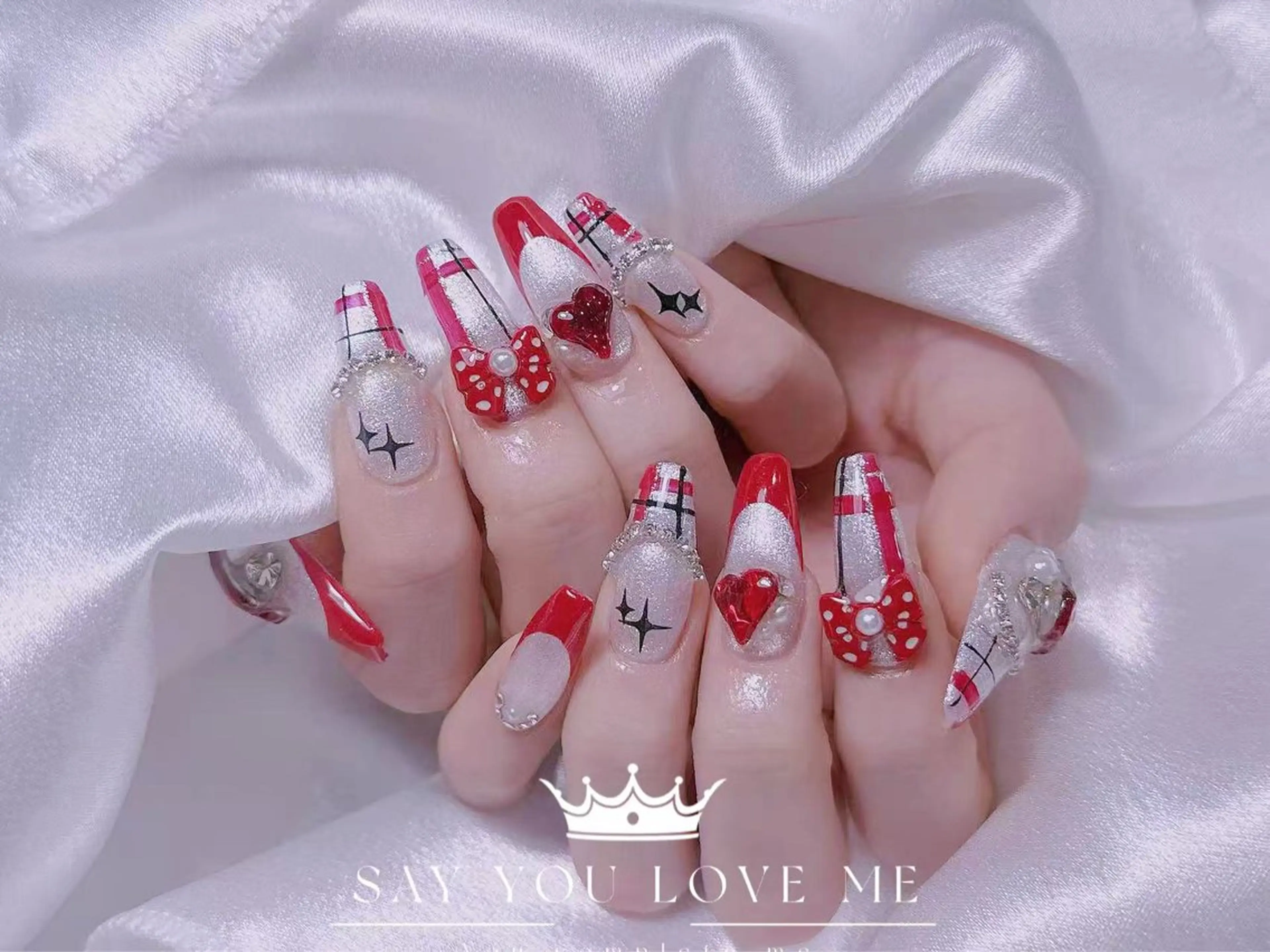 ネイル 成人式 ジェルネイル マグネットネイル パラジェル ワンホンネイル ハンドネイル エムズ ハヤシのネイルデザイン