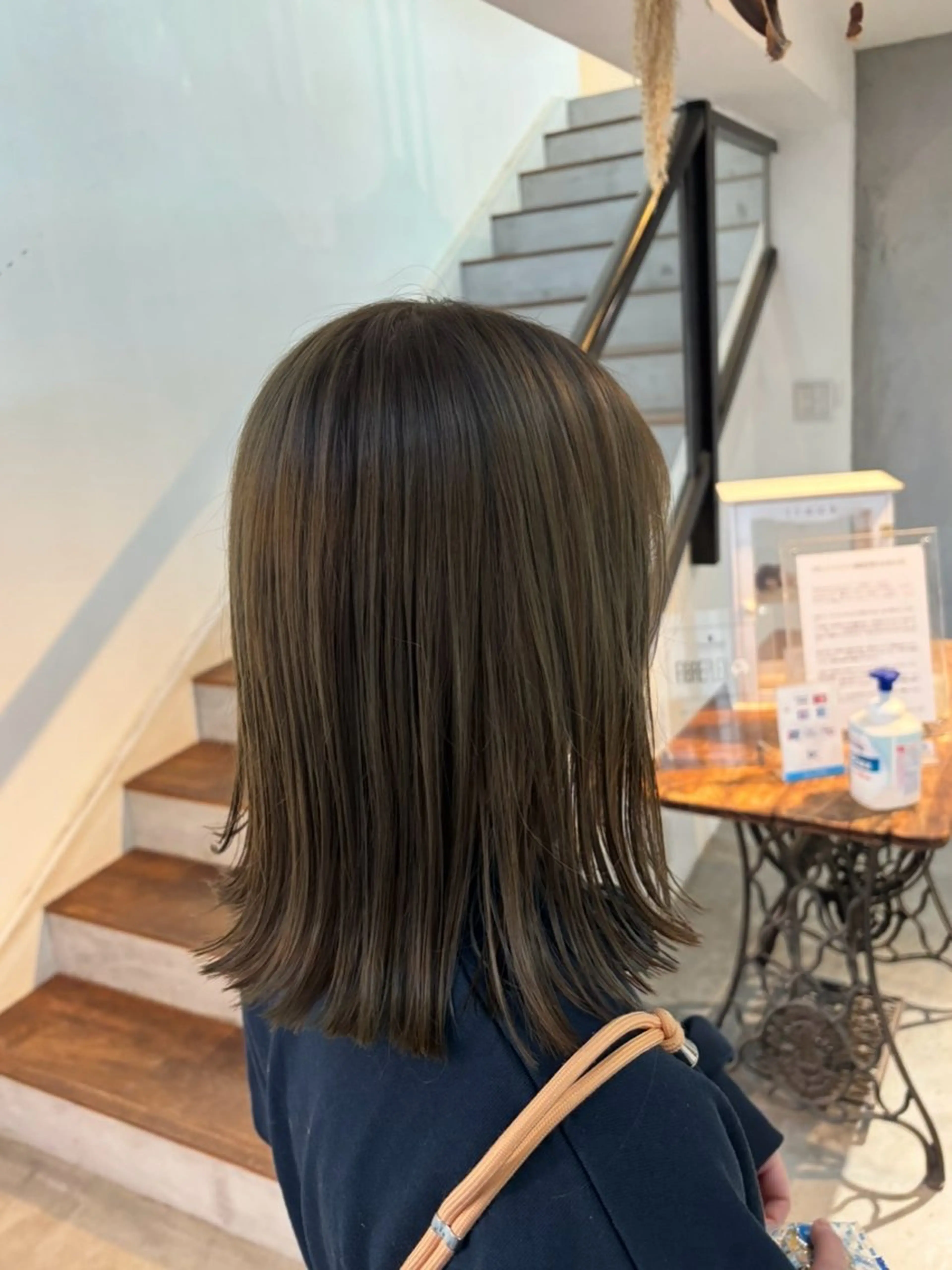 ミディアム 切りっぱなしボブ ボブ zeze高知店 iwasakiのヘアスタイル
