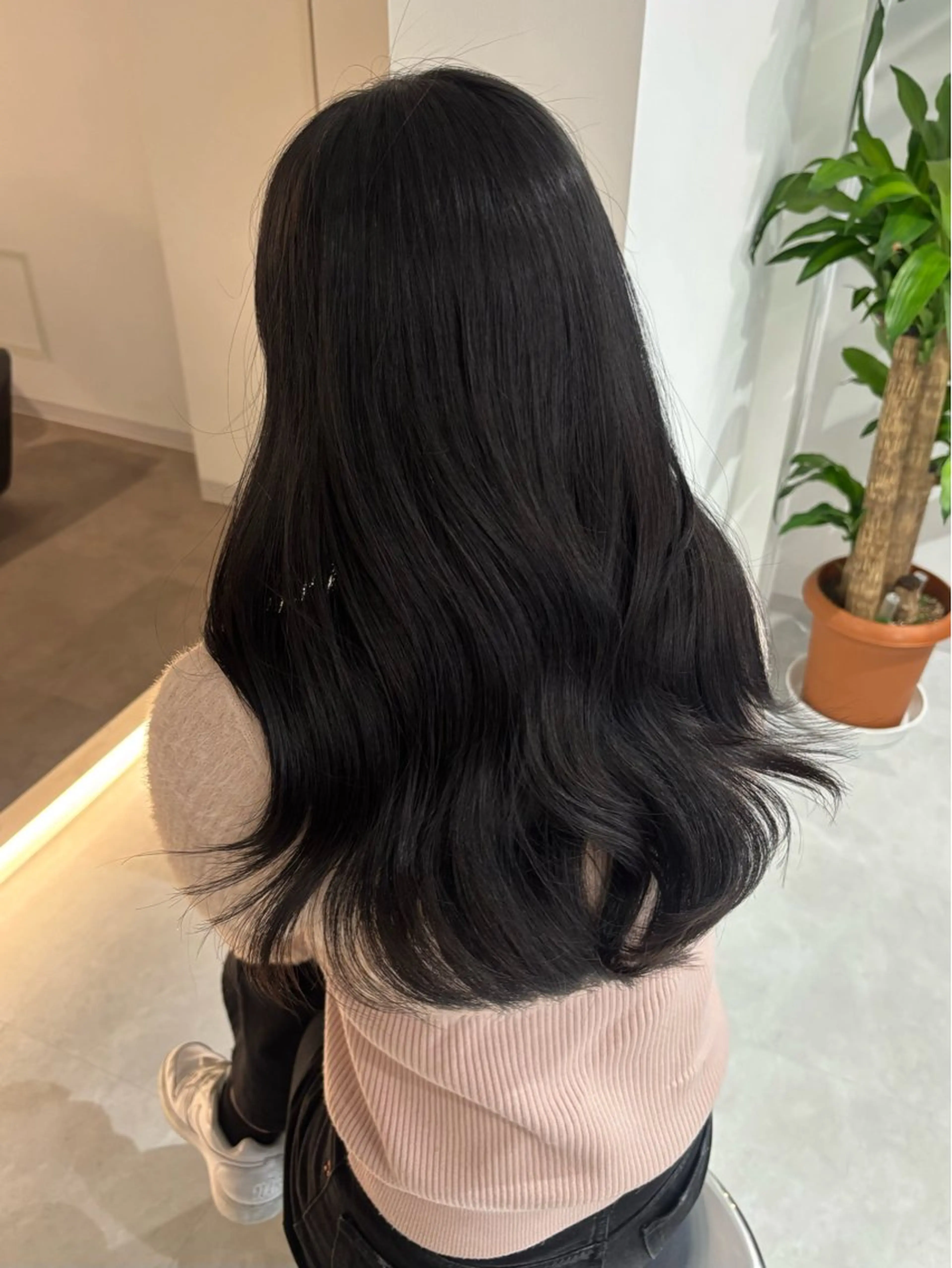 ロング カラー ベージュカラー ブリーチ ブラウンカラー ケアブリーチ カシス カット ヘアカラー トリートメント レイヤーモデル 募集中🕊️正源のヘアスタイル