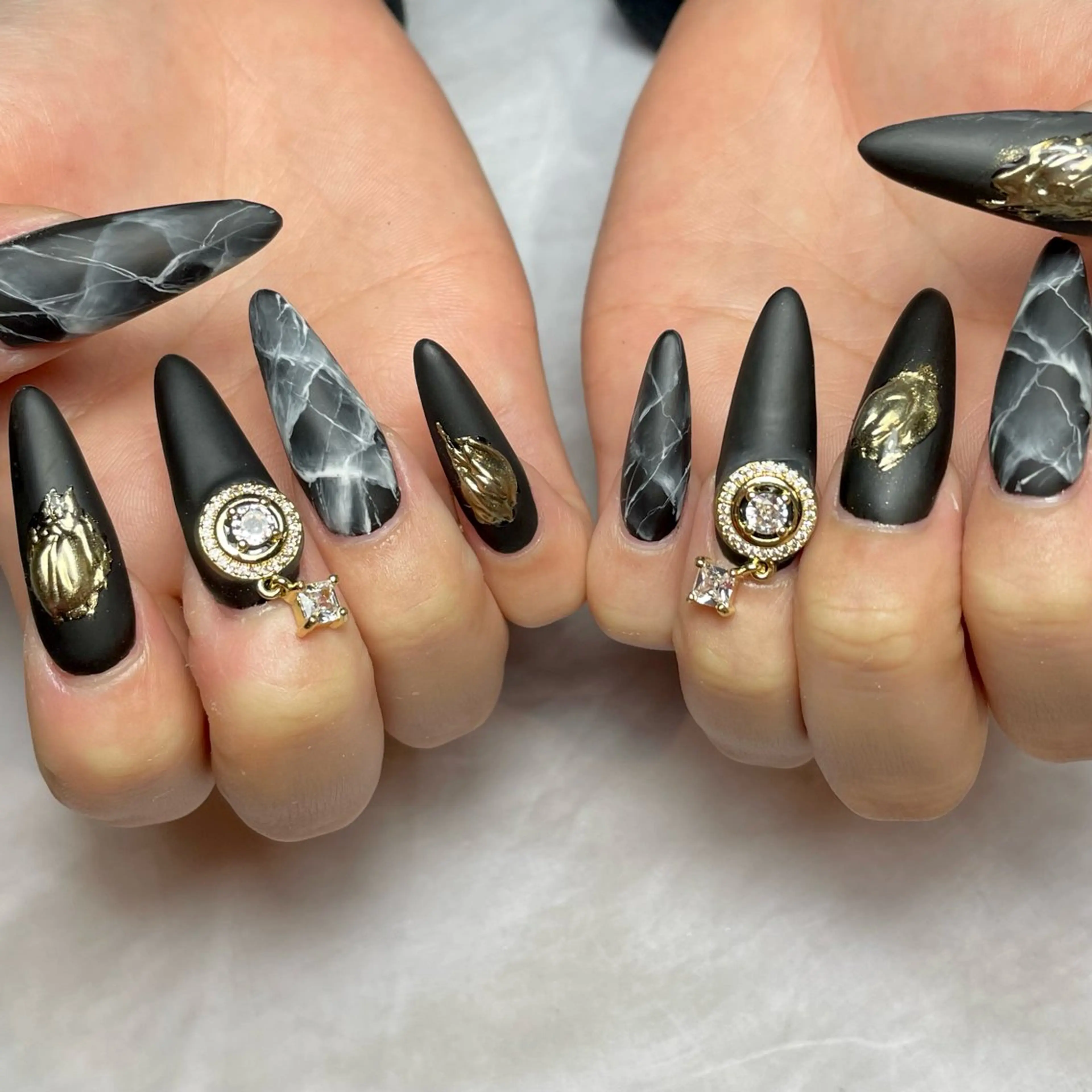 ネイル マットネイル 持ち込み スカルプネイル ハンドネイル Reflection marikoのネイルデザイン