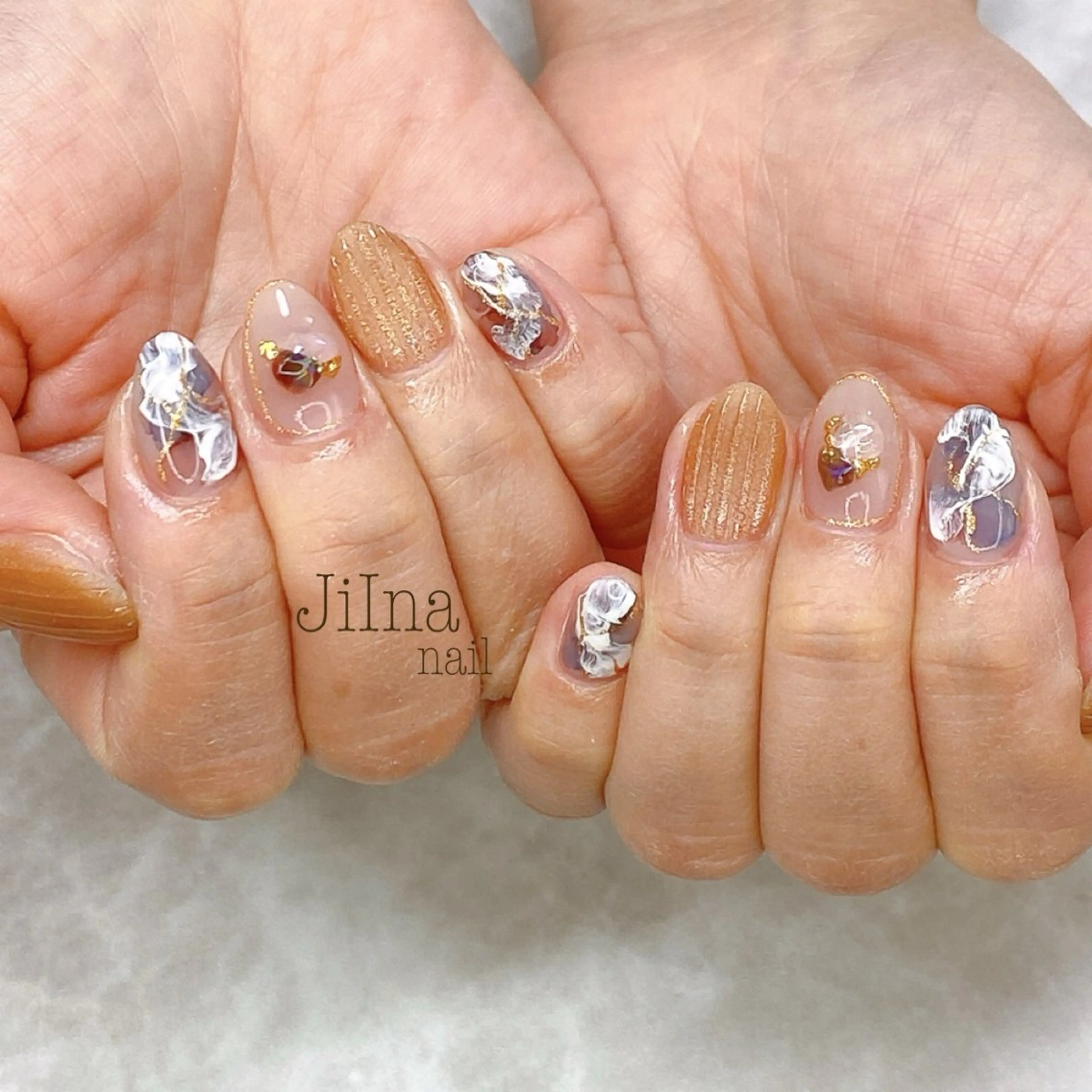 ネイル JiIna nailのネイルデザイン
