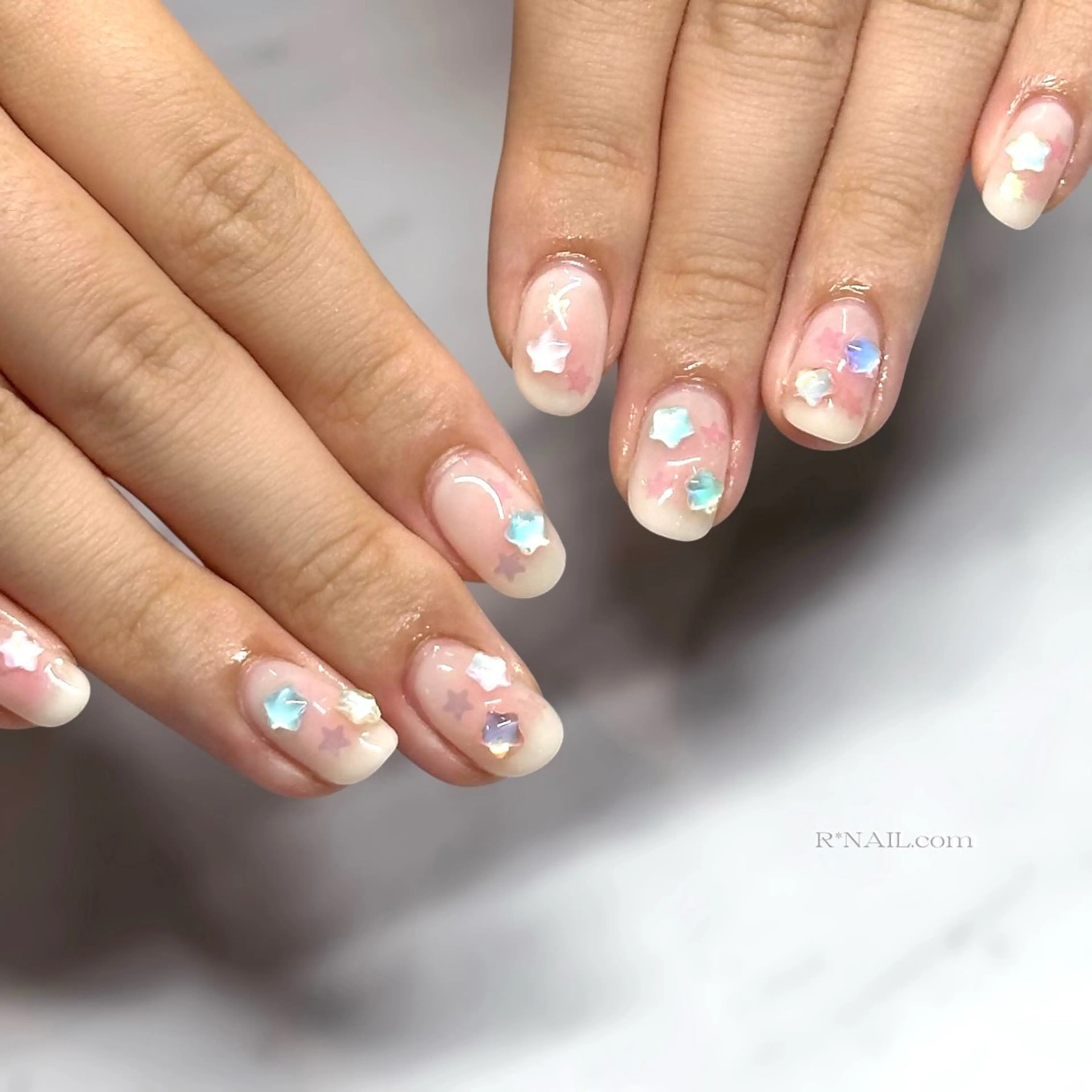 ネイル ハンドネイル Riona / R*NAIL.comのネイルデザイン
