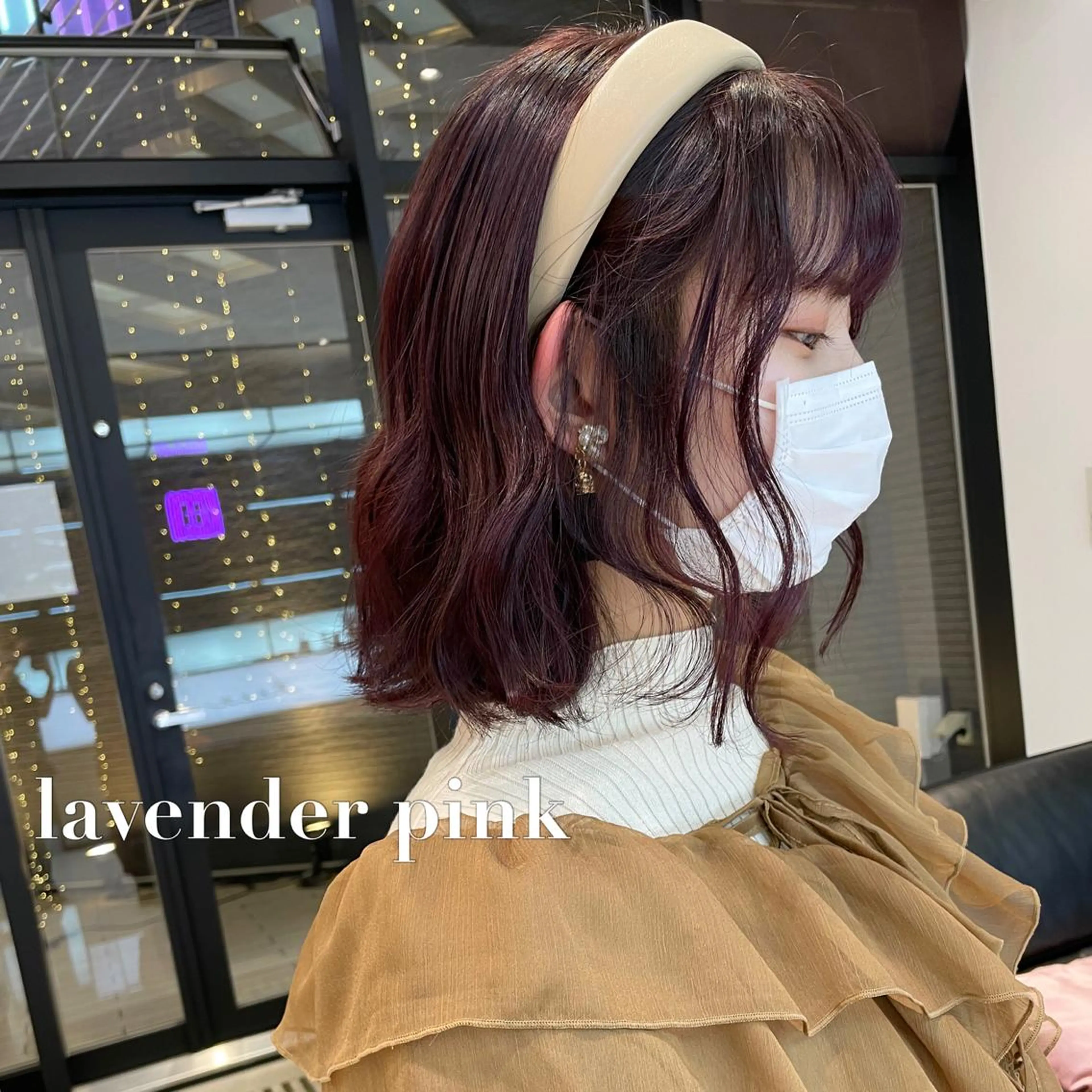 ミディアム カラー ブリーチ カシス ダブルカラー ピンクカラー カット ヘアカラー 相川 愛実のヘアスタイル