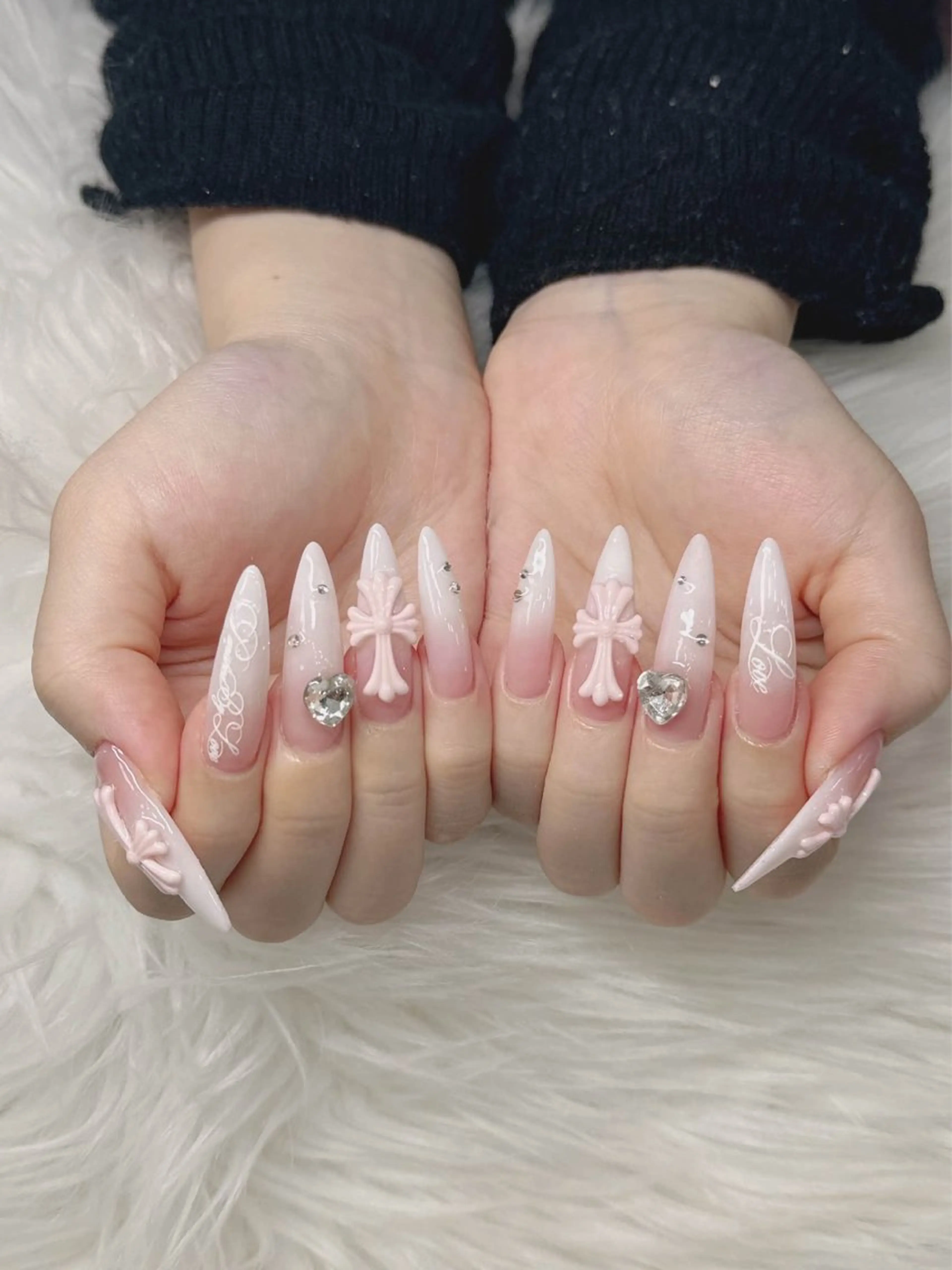 ネイル Lee Nailsのネイルデザイン