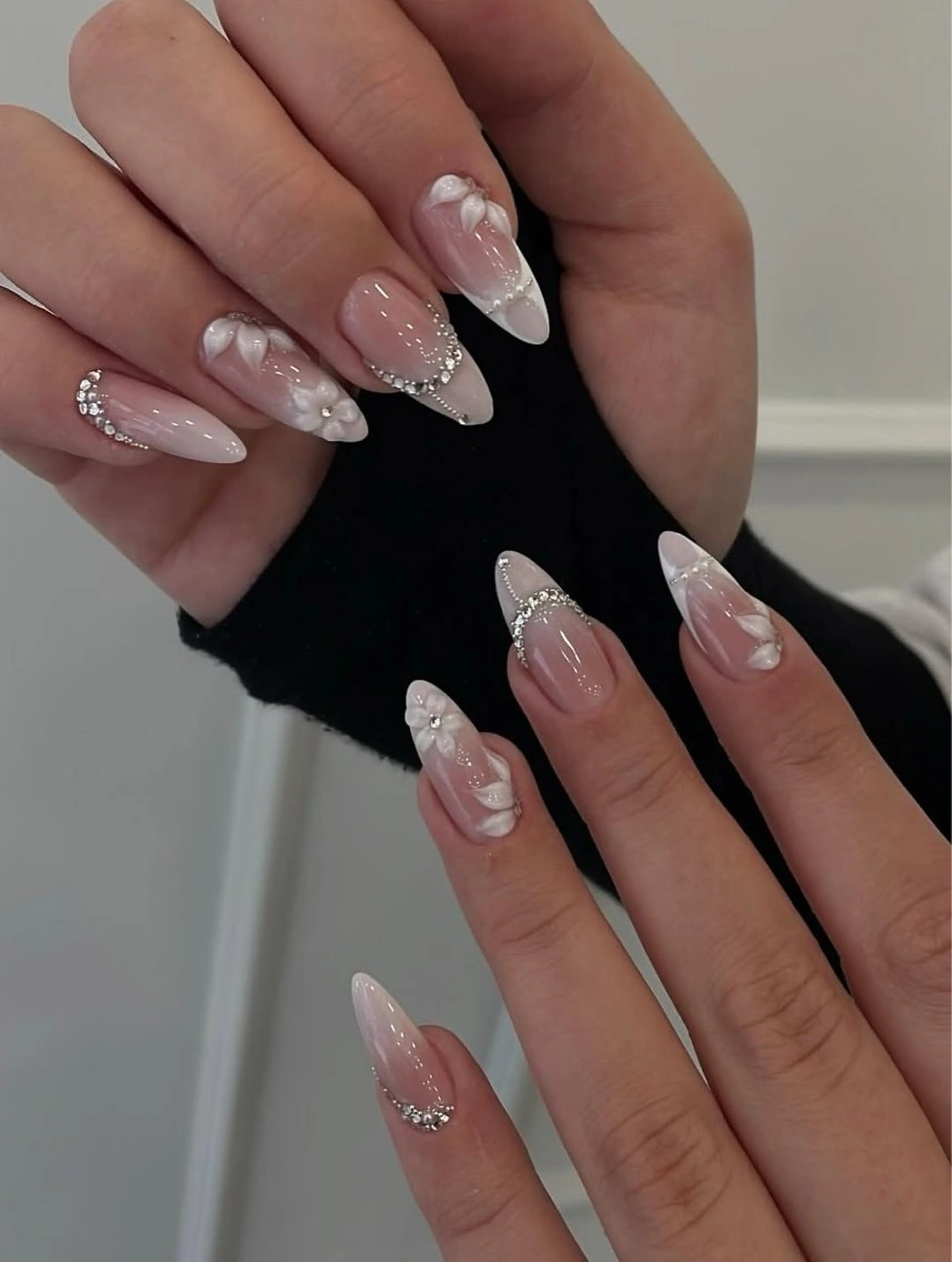 カラー グラデーションカラー ピンクカラー ハンドネイル AIN Nailのネイルデザイン