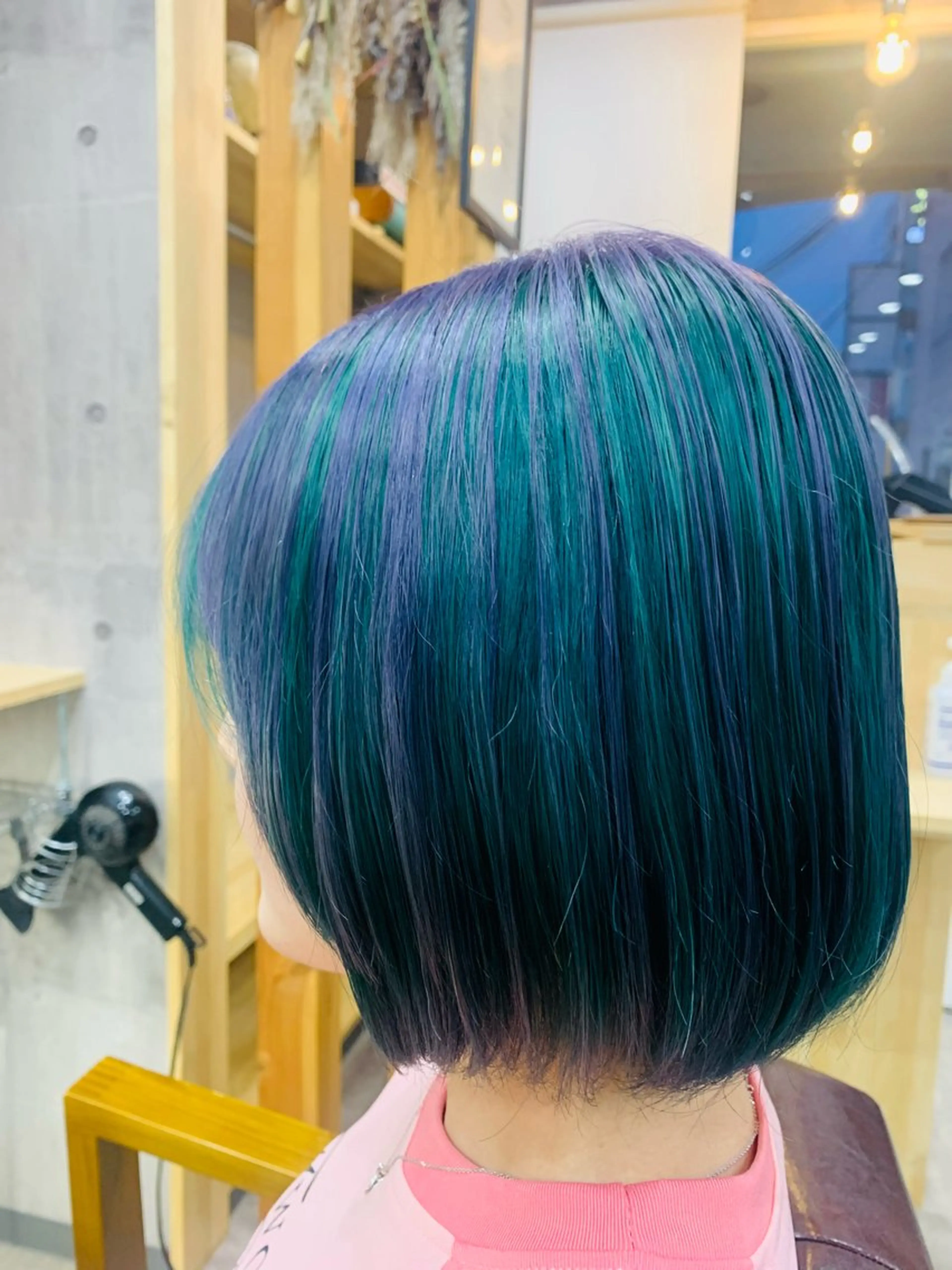 ショート カラー バレイヤージュ ブリーチ ケアブリーチ ダブルカラー ハイライトカラー ヘアカラー トリートメント memento 斎藤大覚のヘアスタイル