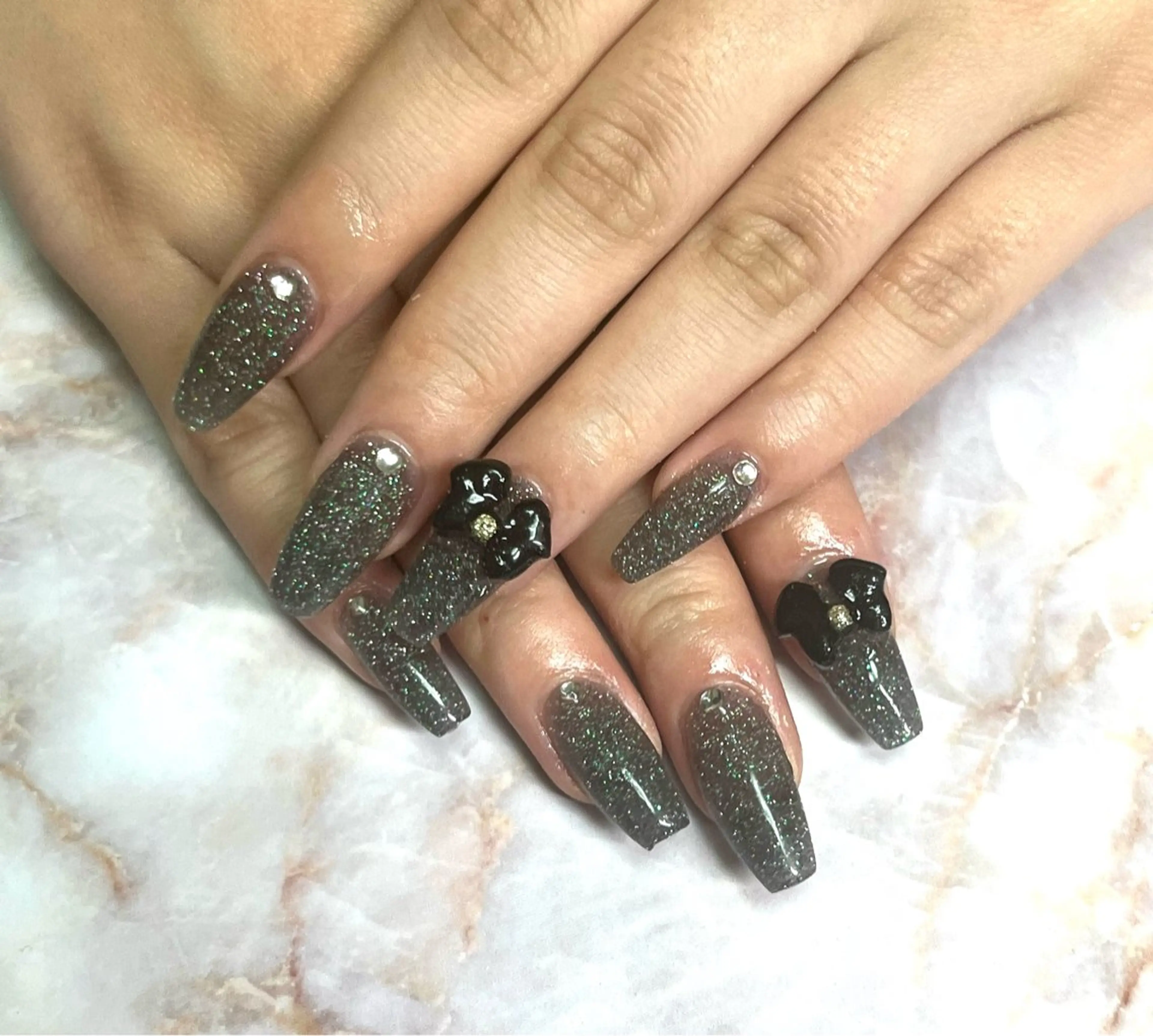 ネイル 長さ出し フラッシュネイル スカルプネイル ハンドネイル plaisir プレジールネイルのネイルデザイン