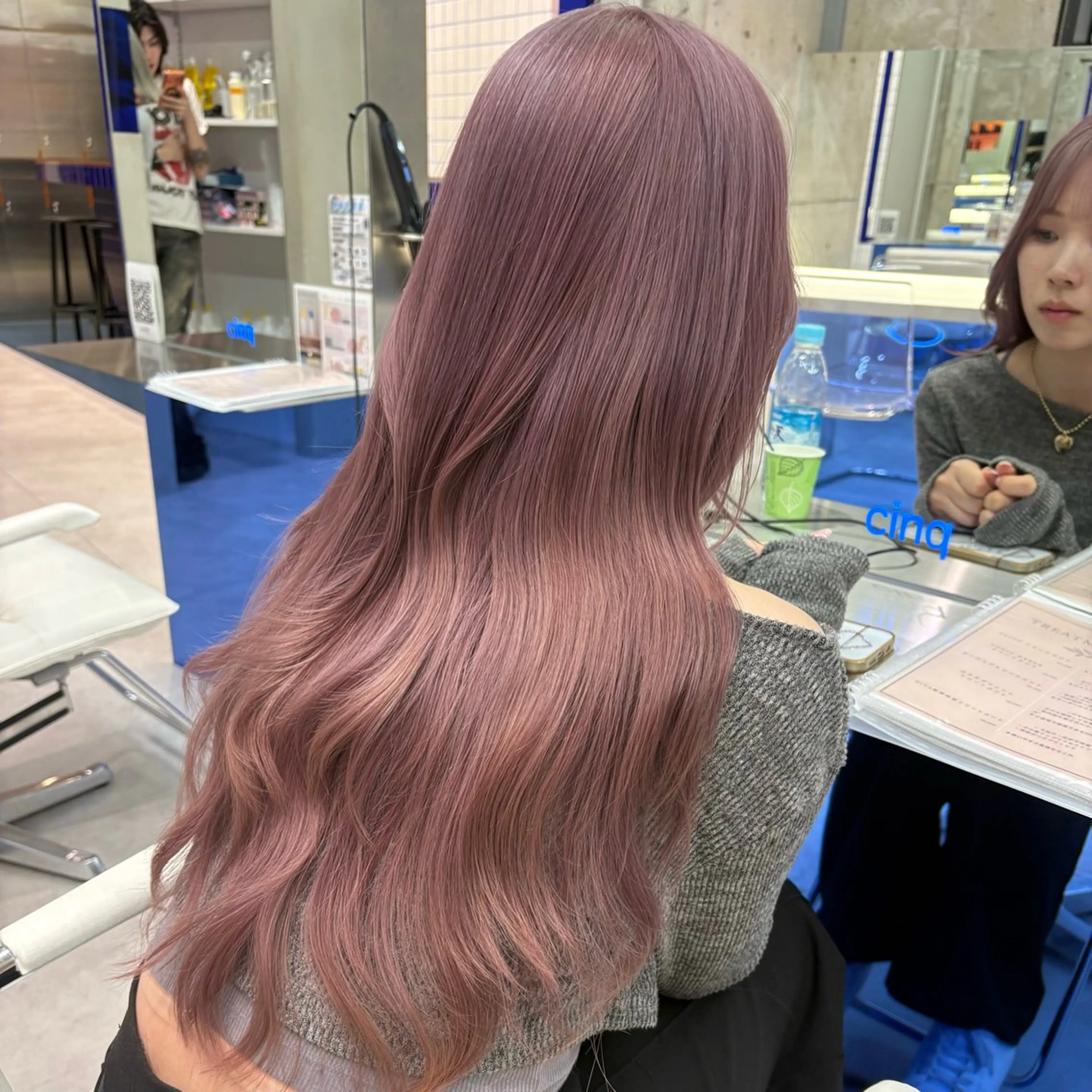 【🌙5月限定🌙】🫧ブリーチリタッチ➕カラー➕うるつやトリートメント🫧[ケアブリーチ/艶カラー/透明感カラー]の写真