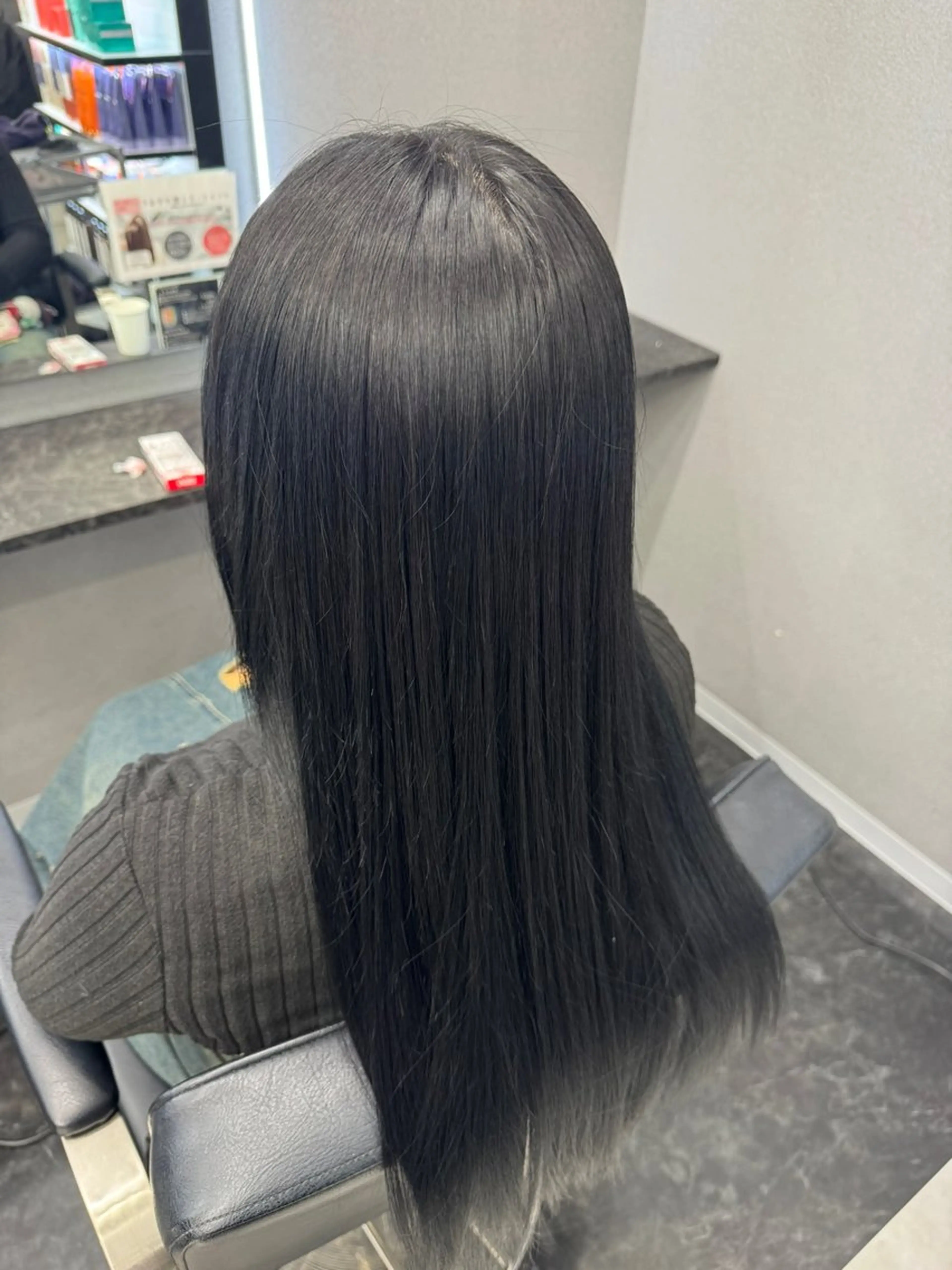 ロング カラー 安達 星乃叶のヘアスタイル