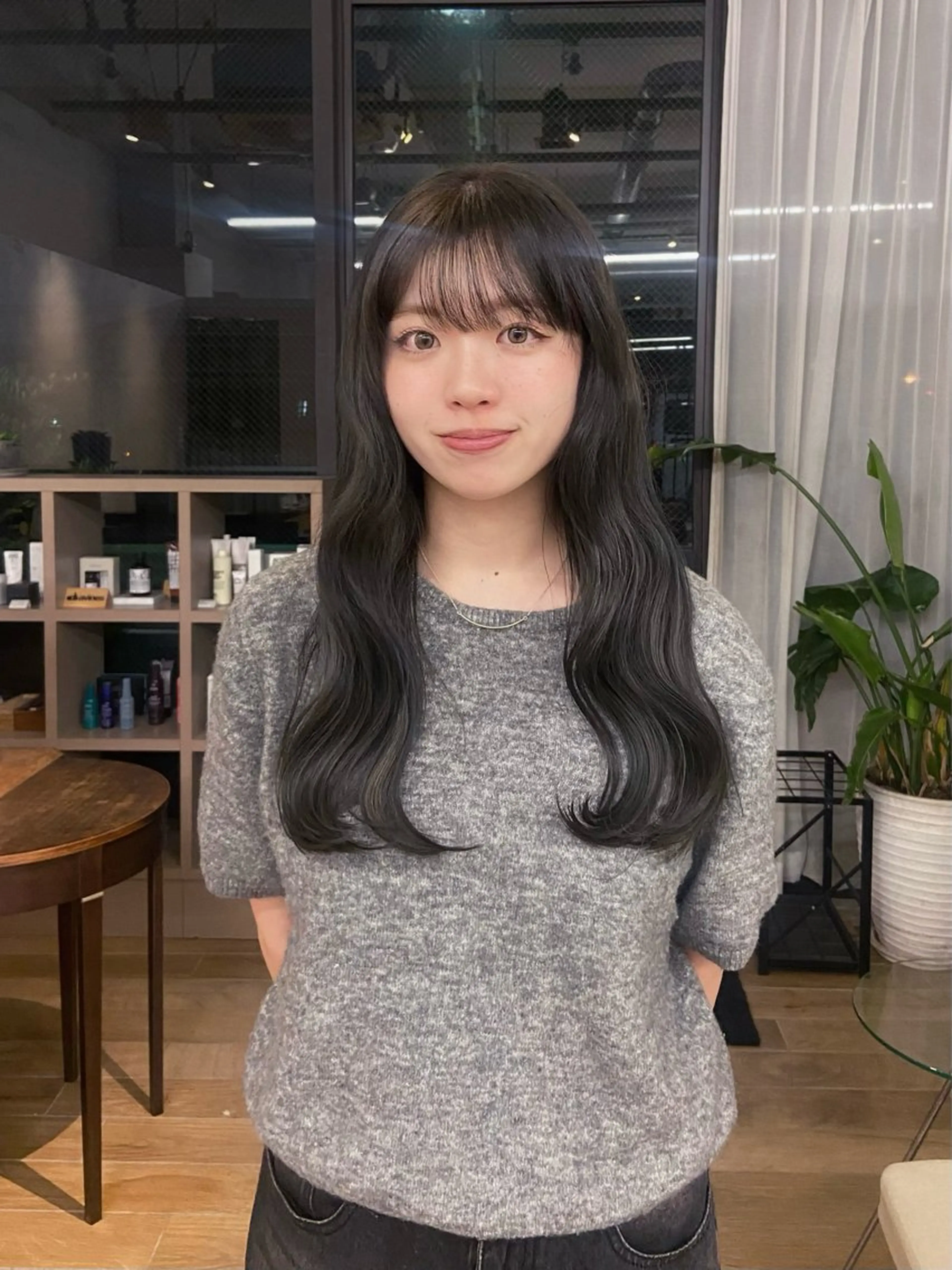 ロング カット ヘアカラー hikari/表参道 /レイヤーカットのヘアスタイル