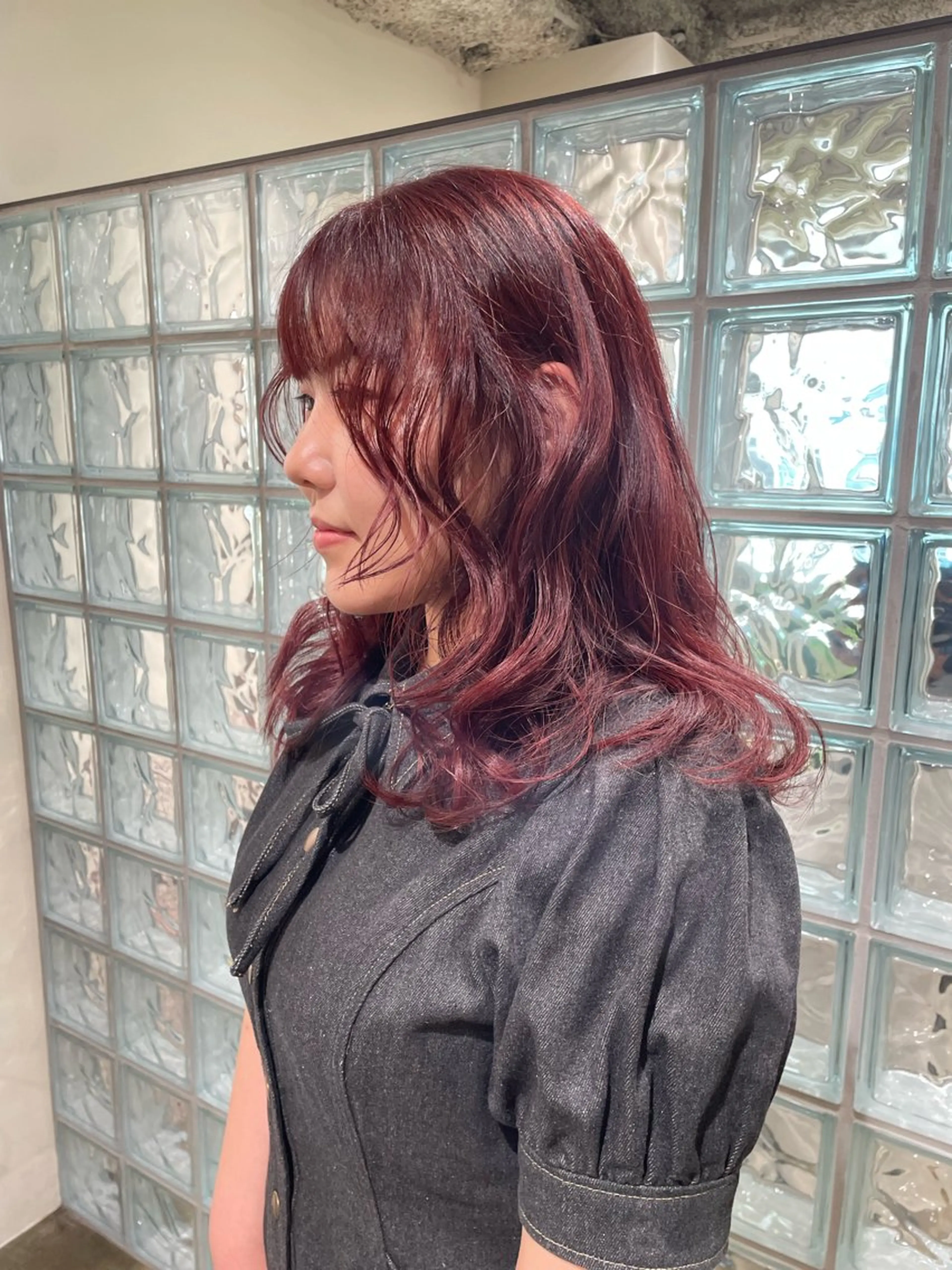 セミロング カラー ブリーチ ブリーチなしカラー ピンクカラー ヘアカラー トリートメント さと ちはるのヘアスタイル