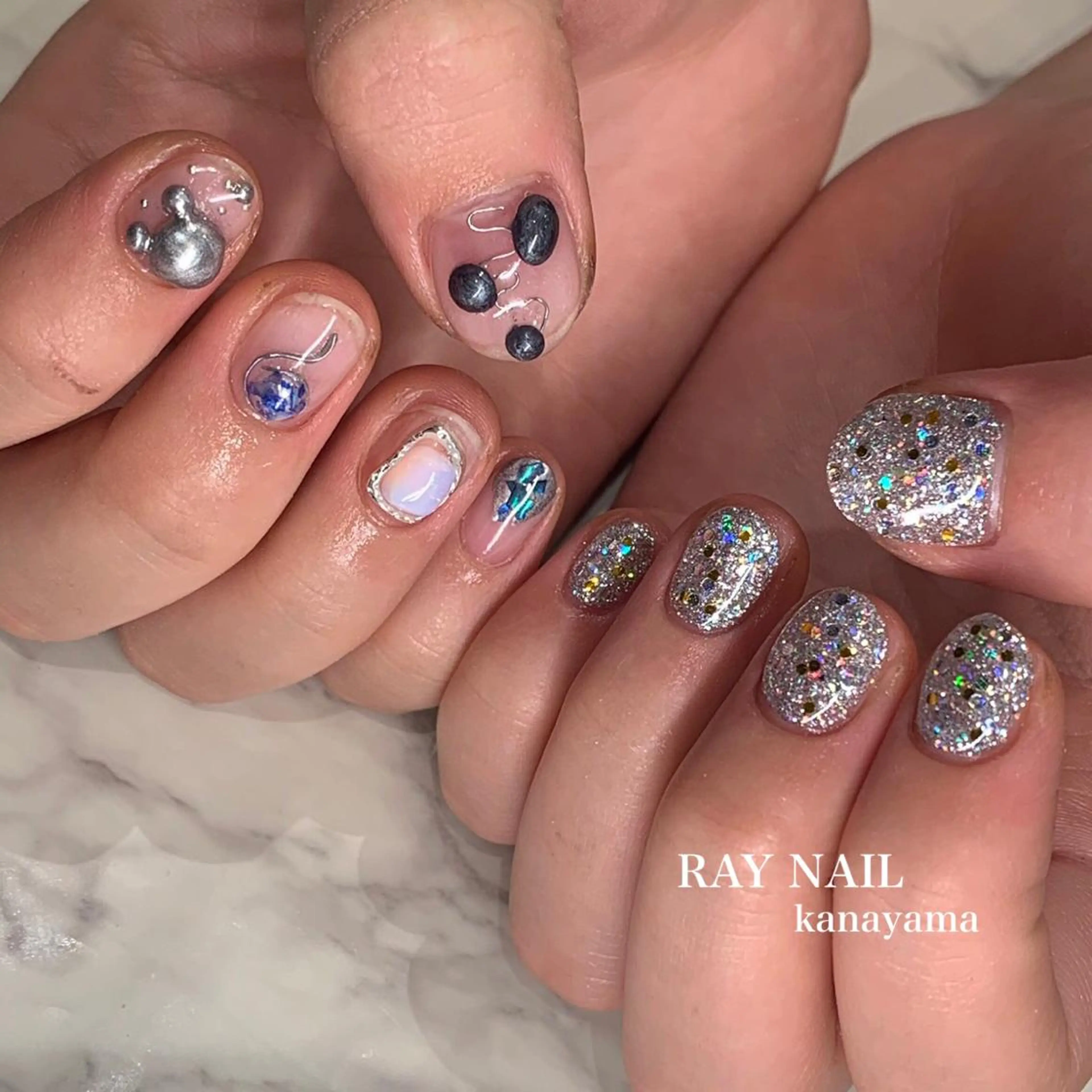 ネイル Arowa 伊田のネイルデザイン