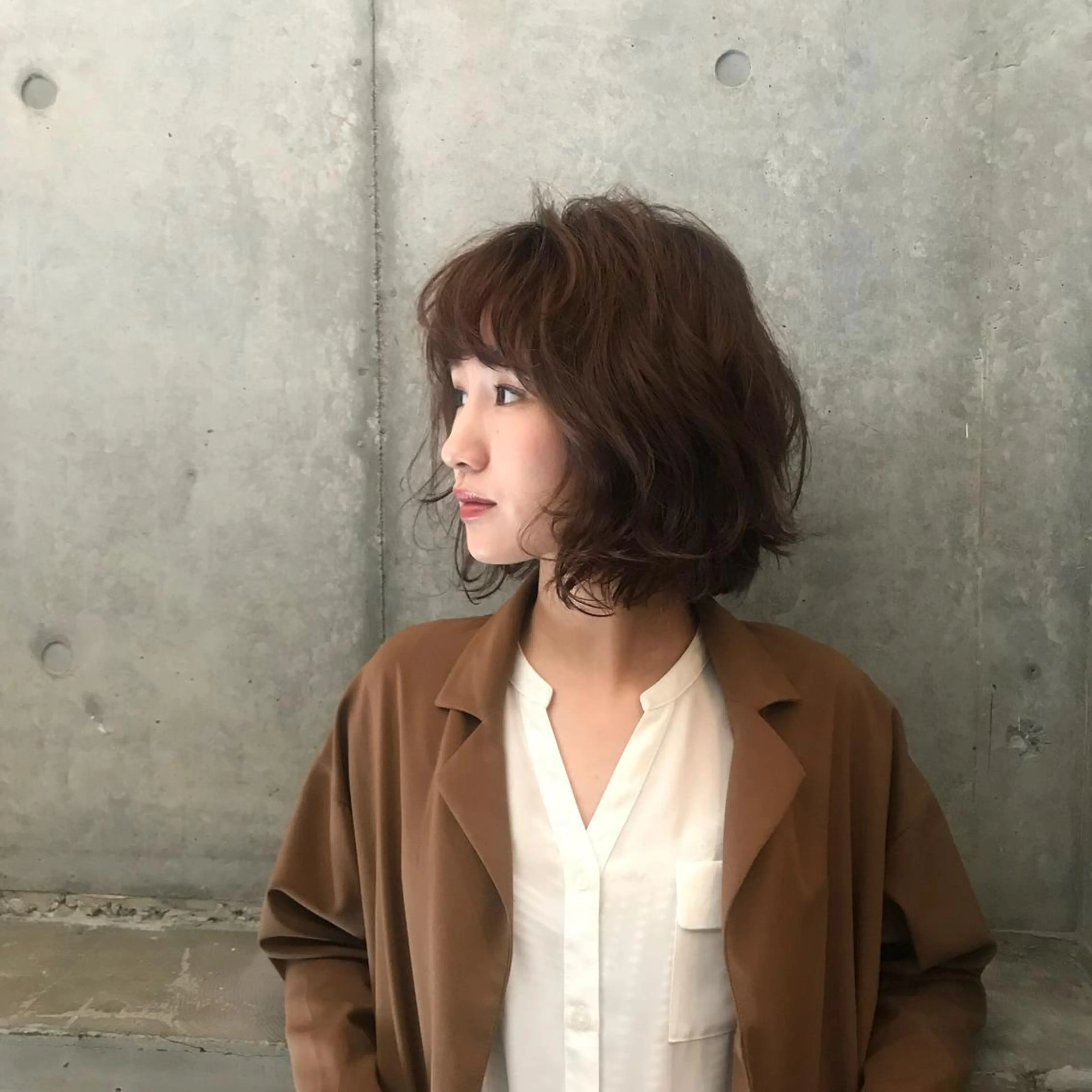 ミディアム ボブ レイヤーカット カット ヘアカラー トリートメント ヘッドスパ Grantus (グランタス )のヘアスタイル