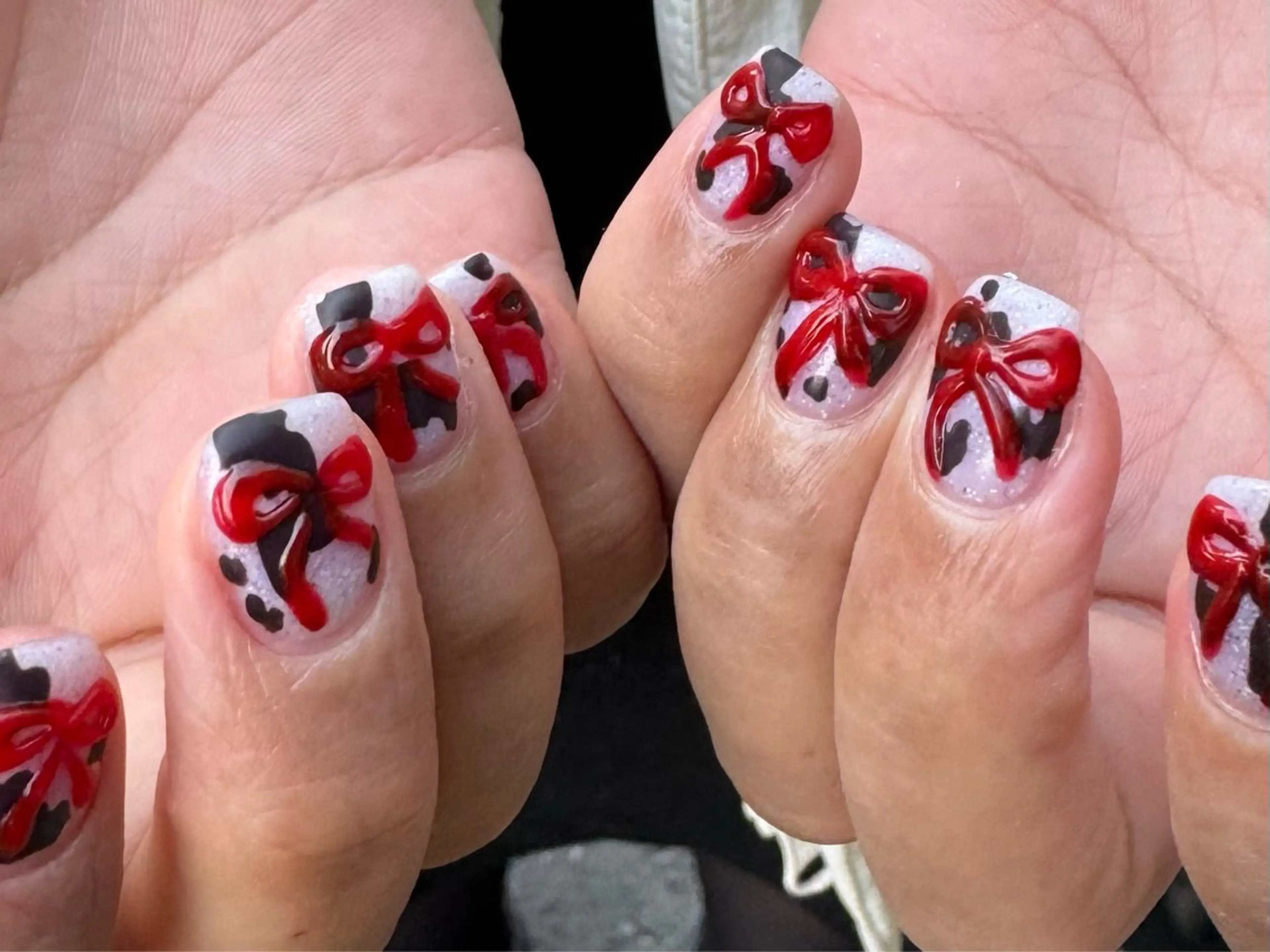 ネイル ニュアンスネイル リボン バレンタイン MH_ Nailのネイルデザイン