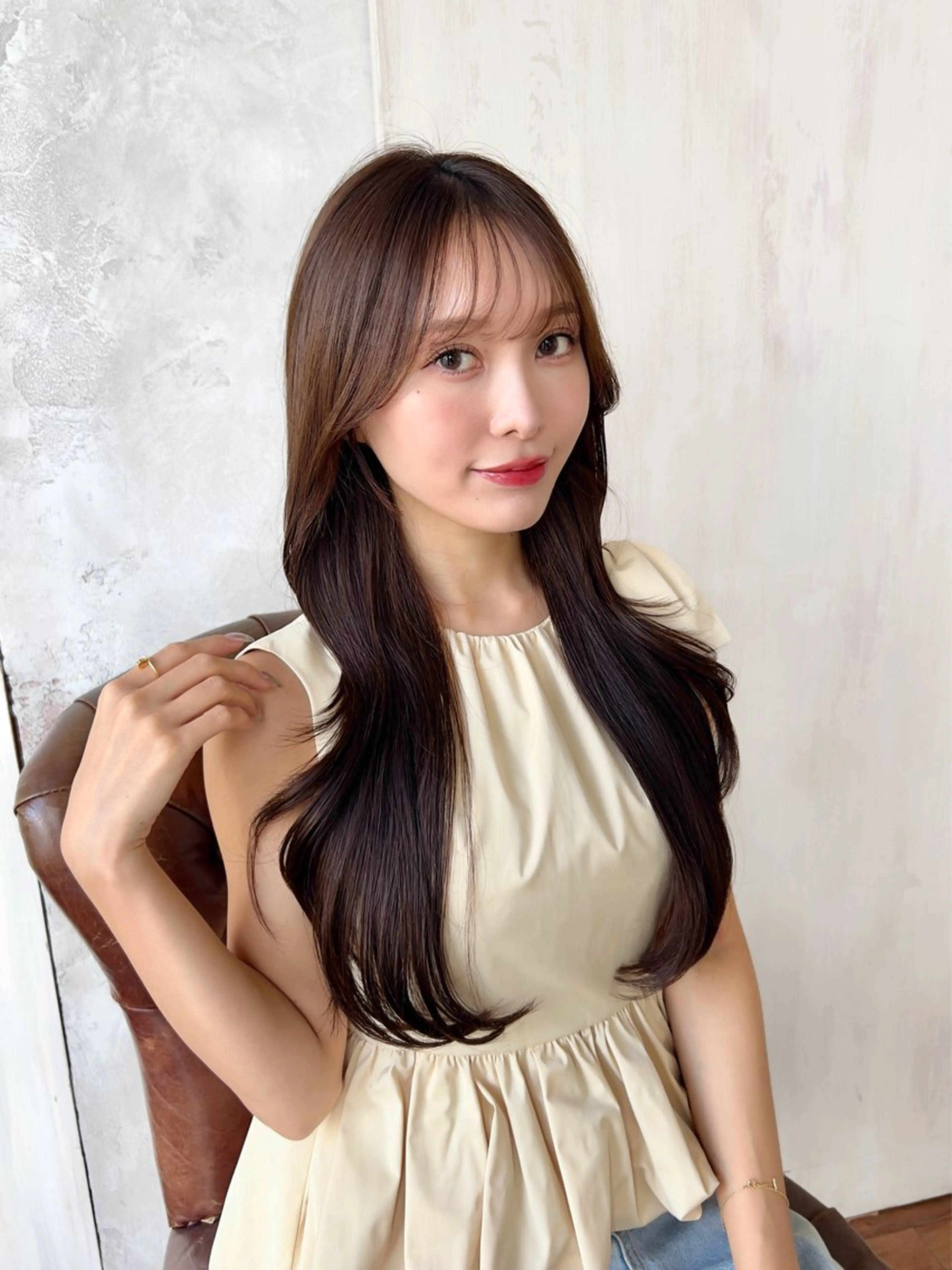 ロング ロングレイヤー くびれヘア ハイレイヤー レイヤーカット ロング カット ヘアカラー トリートメント 🧡くびれヘア/前髪 顔周り🧡久原結衣のヘアスタイル