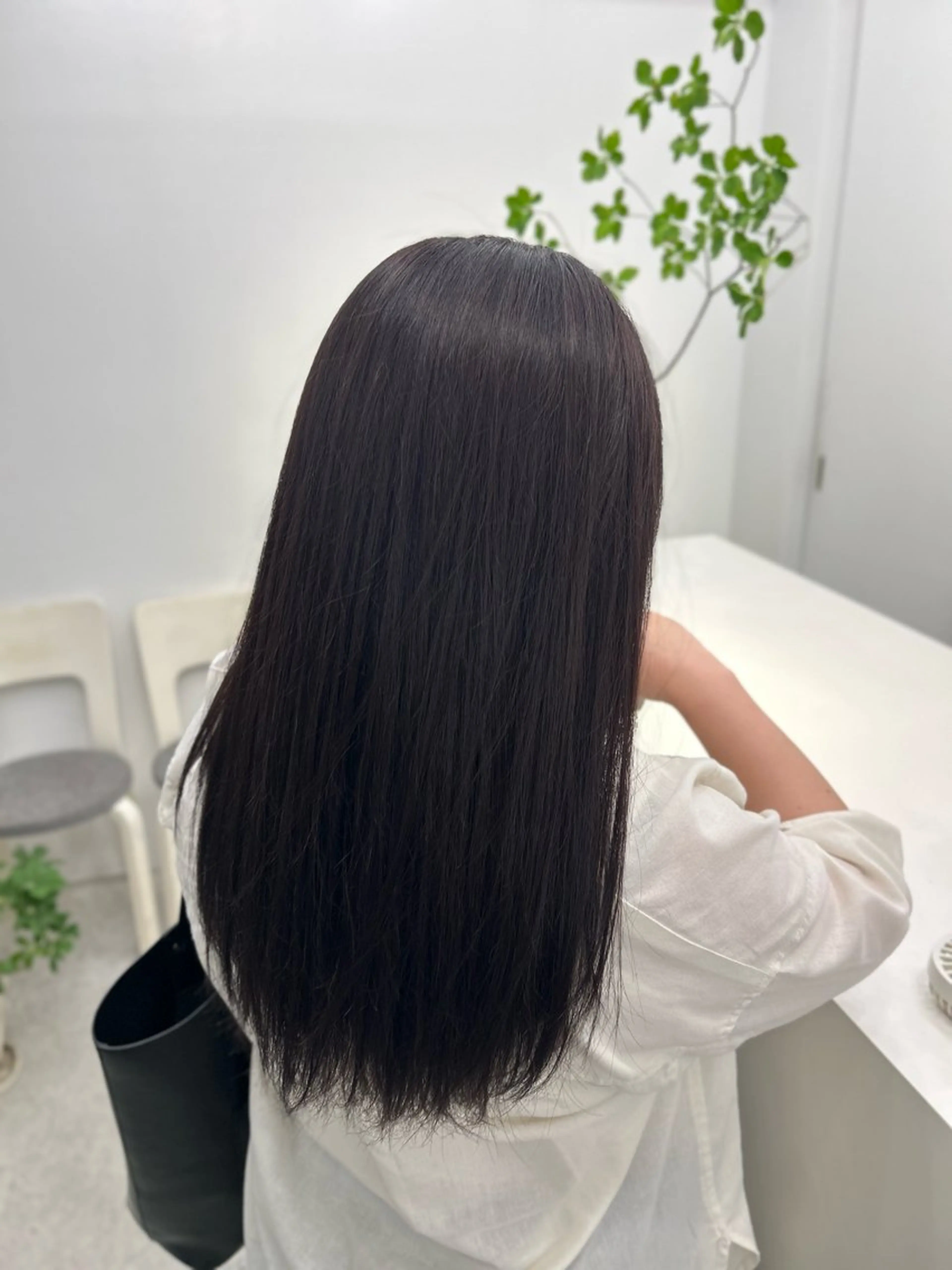 セミロング 森山 愛有菜のヘアスタイル