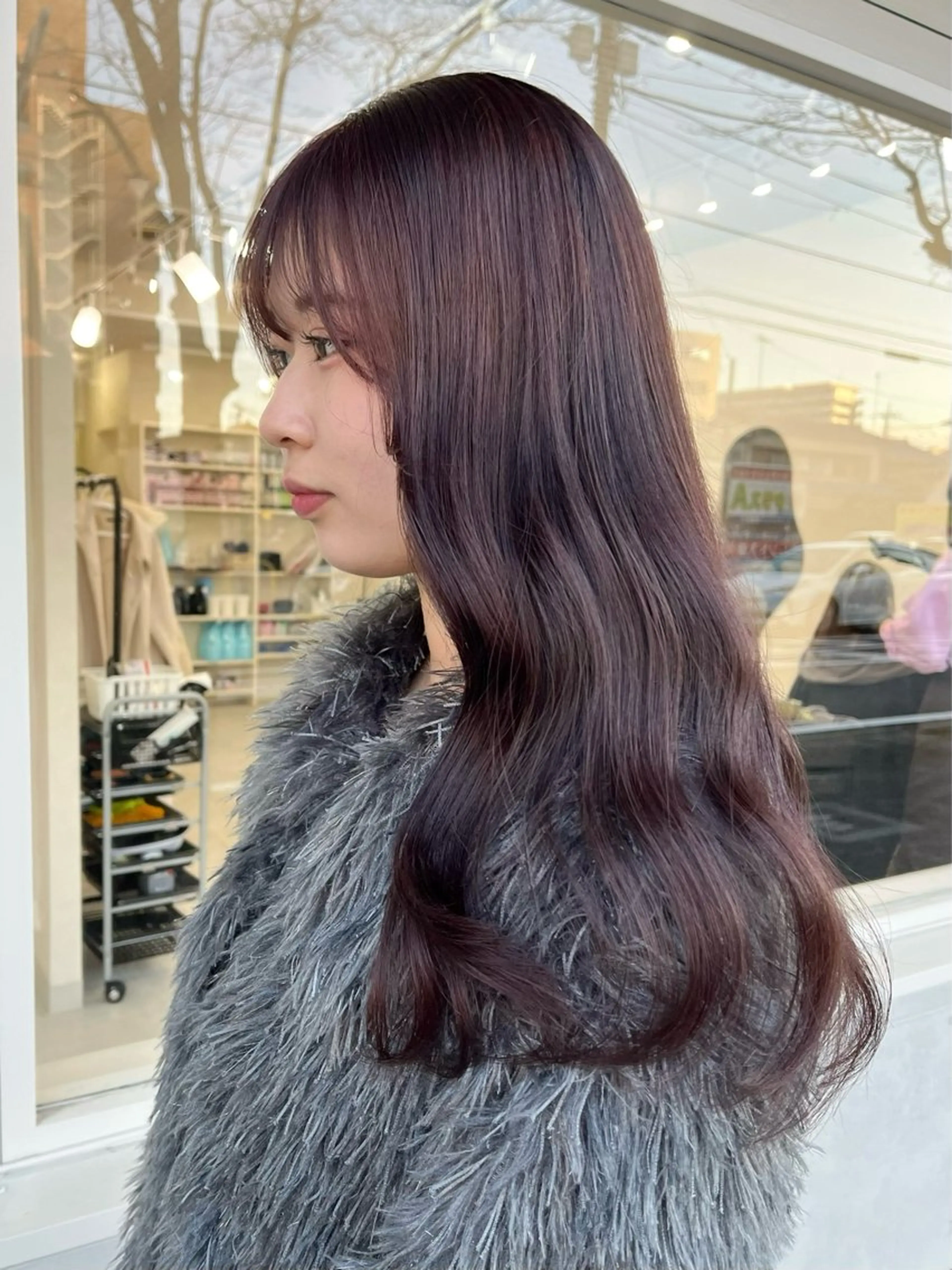 ミディアム カラー ブリーチ ブリーチなしカラー ヘアカラー mir所属・長山 茉白のヘアスタイル