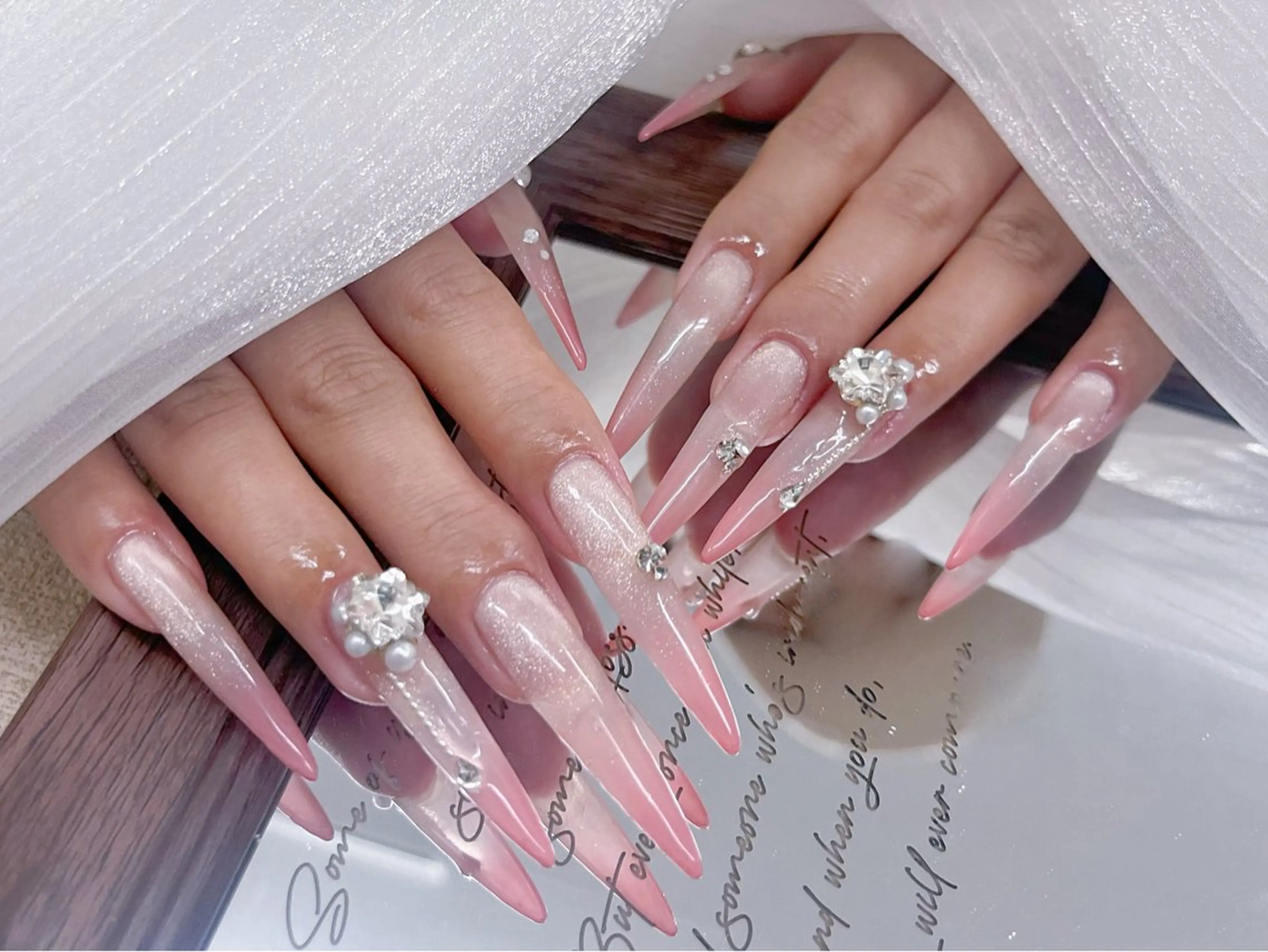 ネイル ハンドネイル ハンドケア NAILS Soraのネイルデザイン