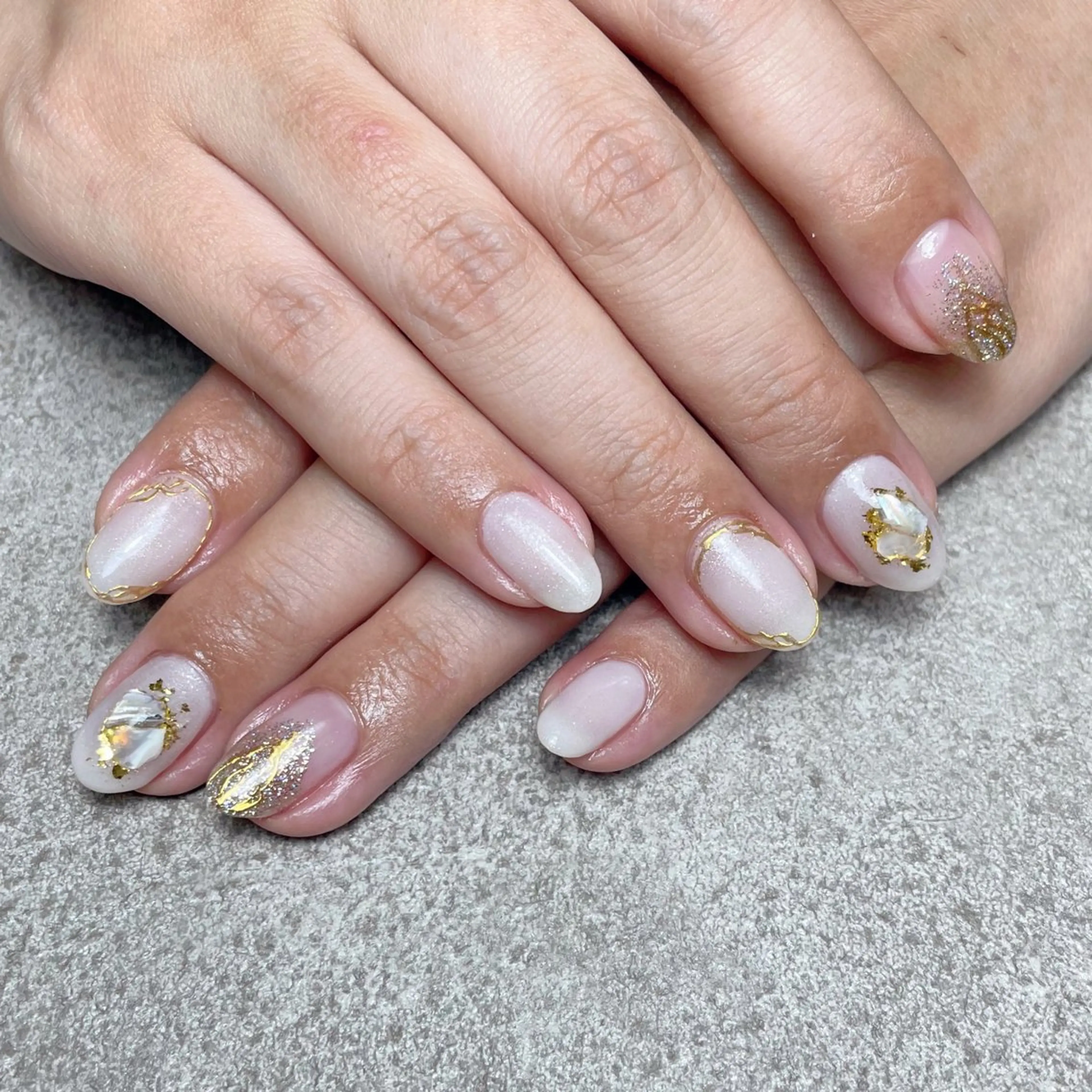 ネイル ハンドネイル nailroom DIASOMNIAのネイルデザイン