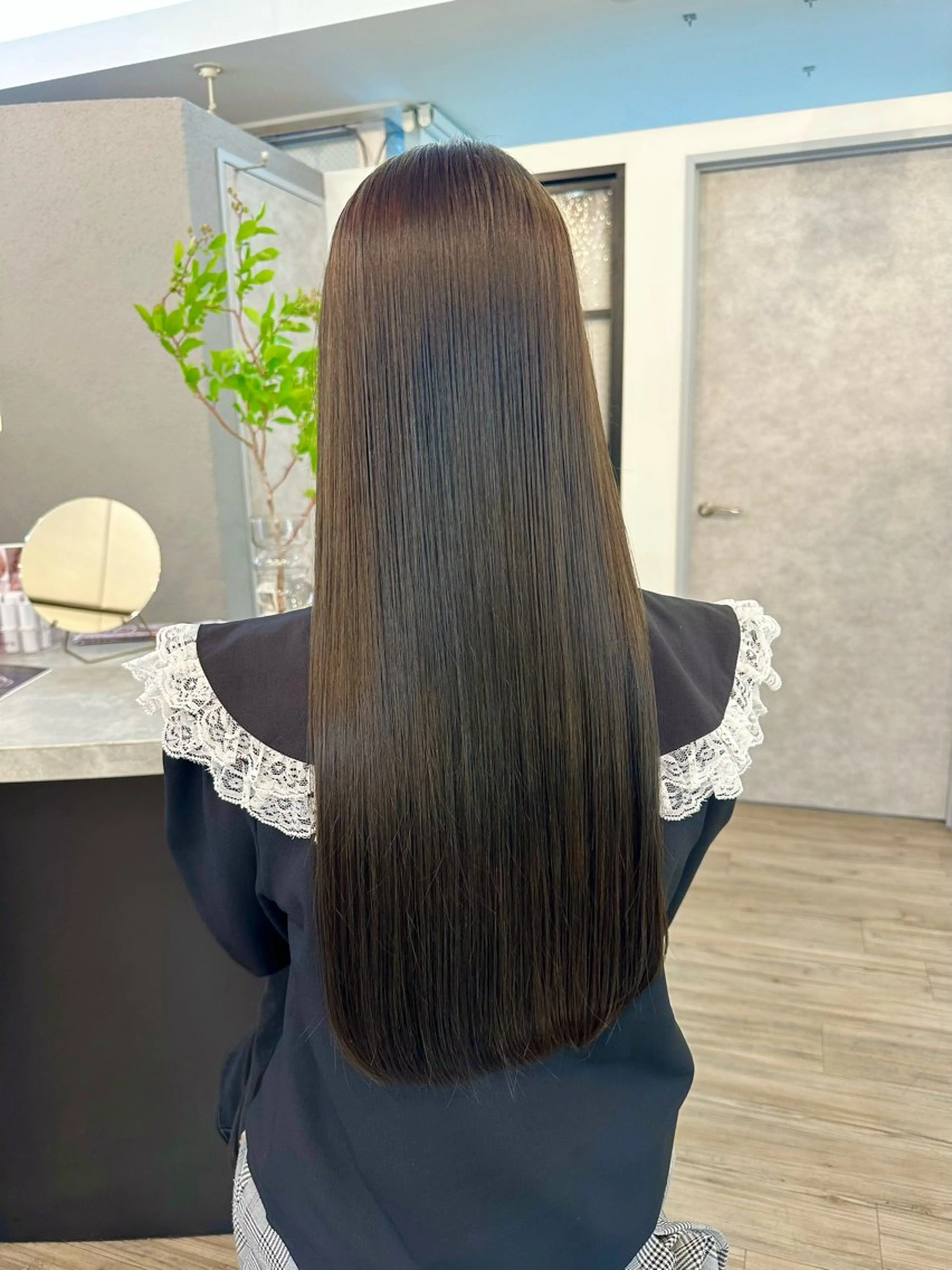 【🌈 1​〜​3回目の方限定クーポン💚】似合わせカット✂︎➕ナチュラル透明感カラー🥣➕オージュアトリートメント🍯の写真