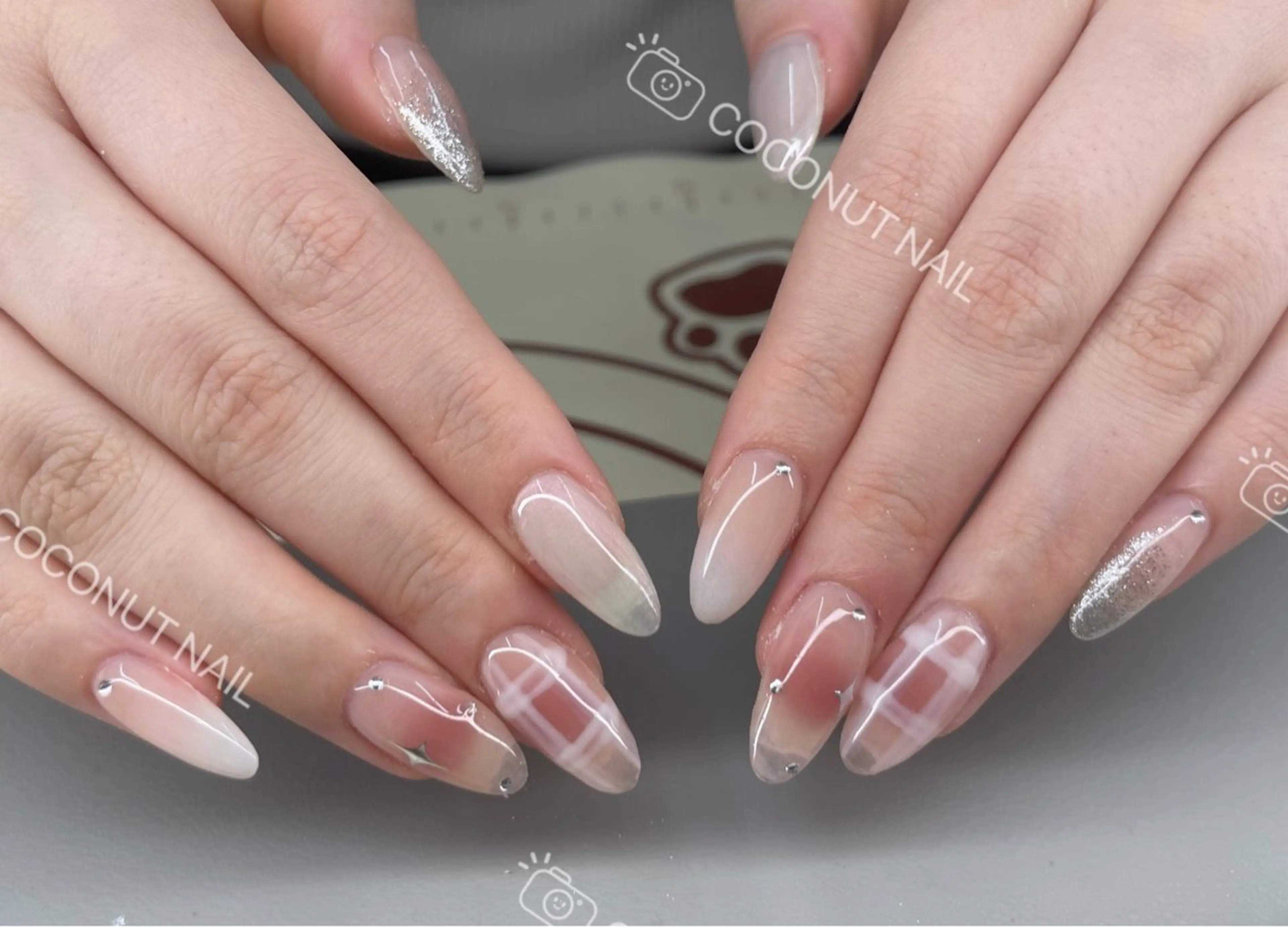 ネイル ハンドネイル 神田 ココナッツのネイルデザイン