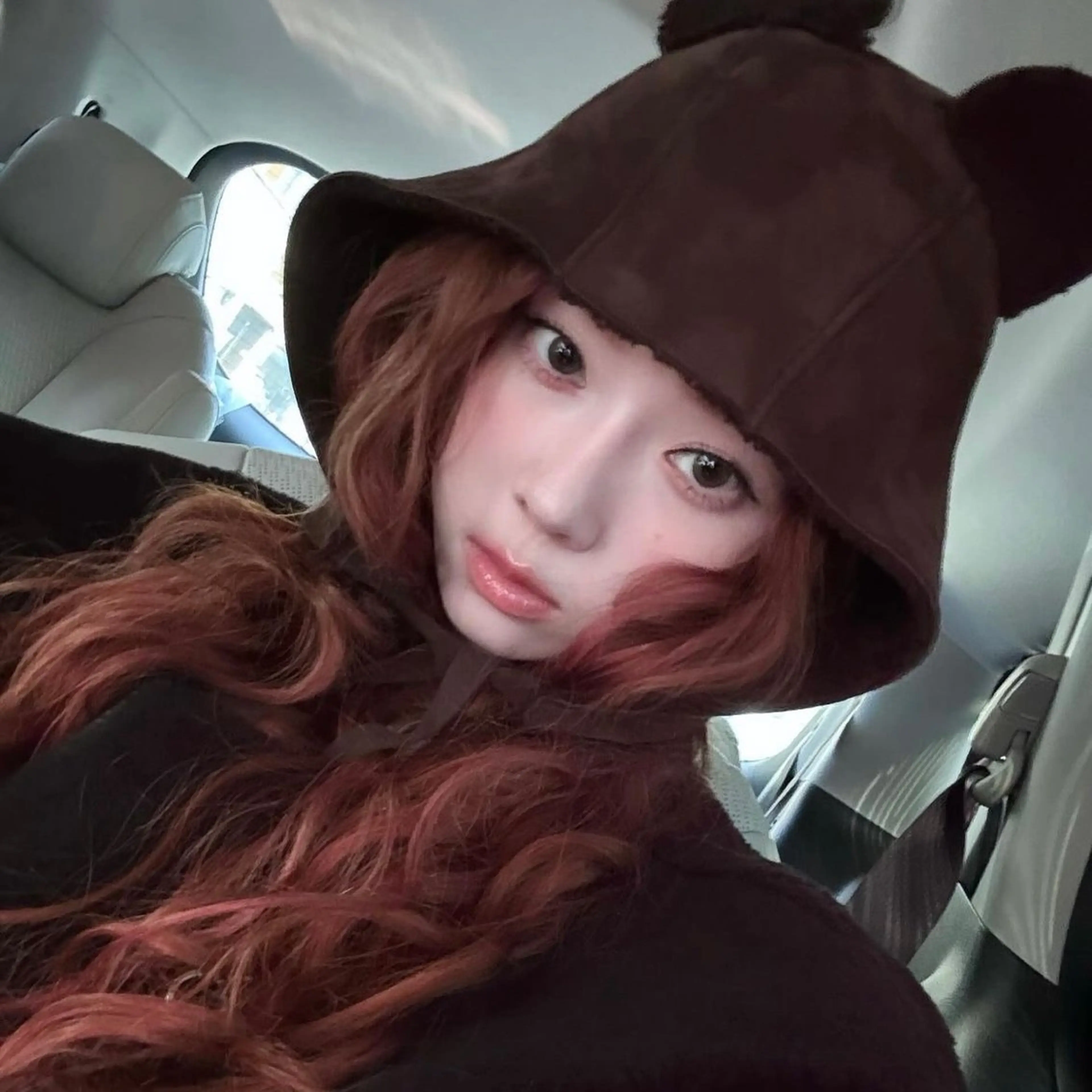 ロング カラー ブリーチ ケアブリーチ 透明感カラー ハイトーンカラー オレンジ ヘアカラー トリートメント nonoka オリーブ/レイヤーのヘアスタイル