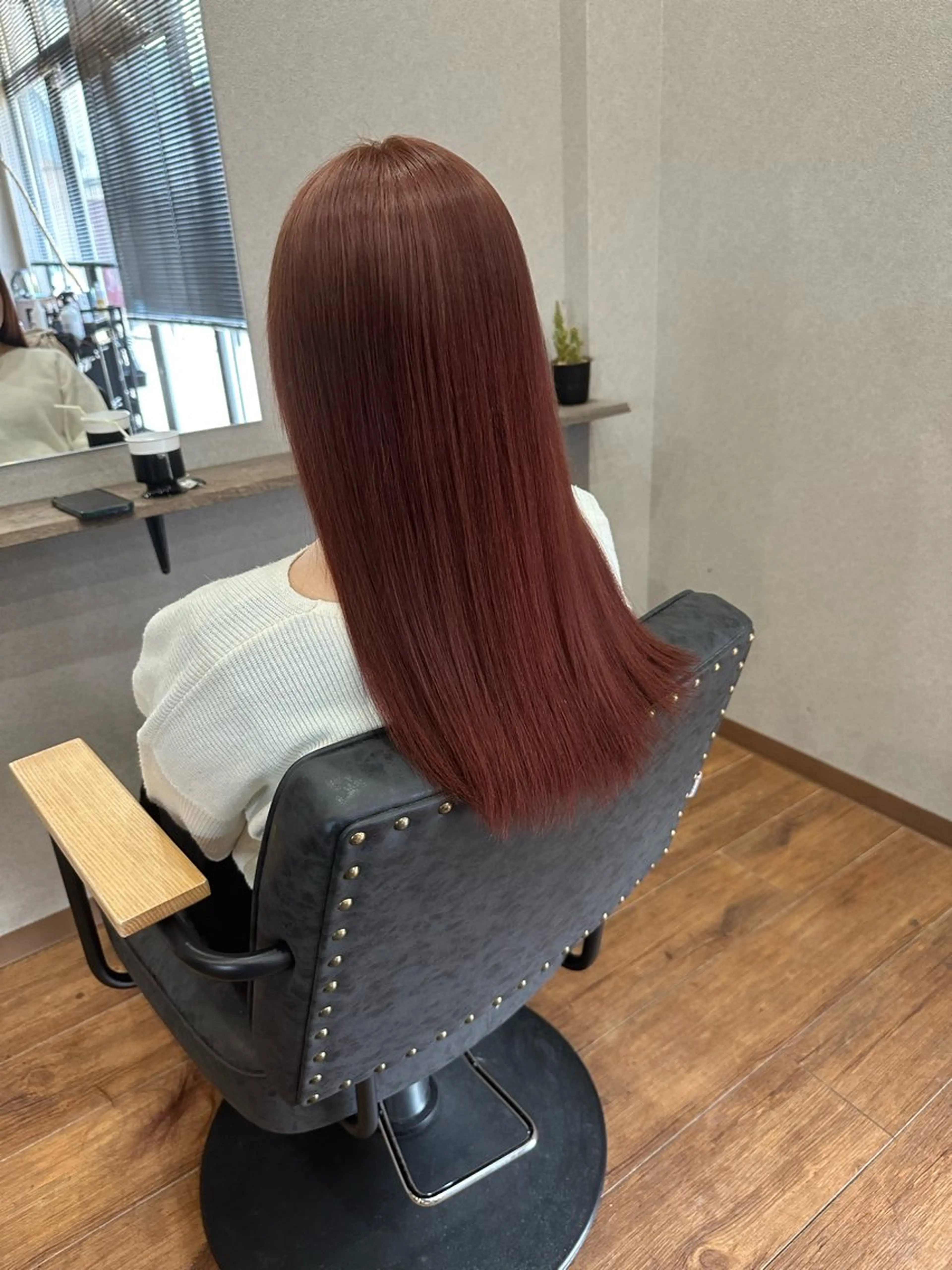 ロング カラー ブラウンカラー ピンクカラー ピンクブラウン ヘアカラー トリートメント 鵜飼 真伍のヘアスタイル