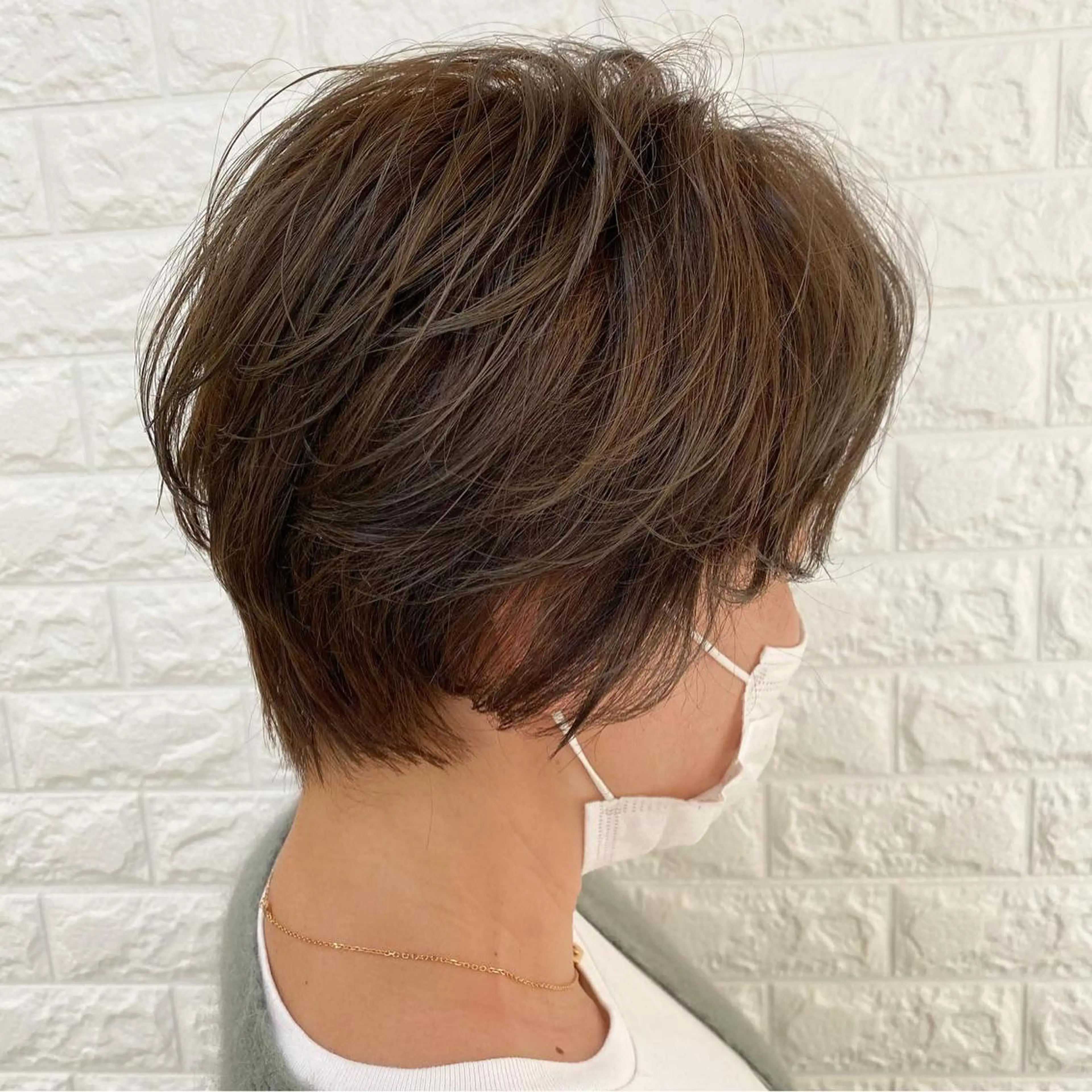 ショート 金沢 広美のヘアスタイル