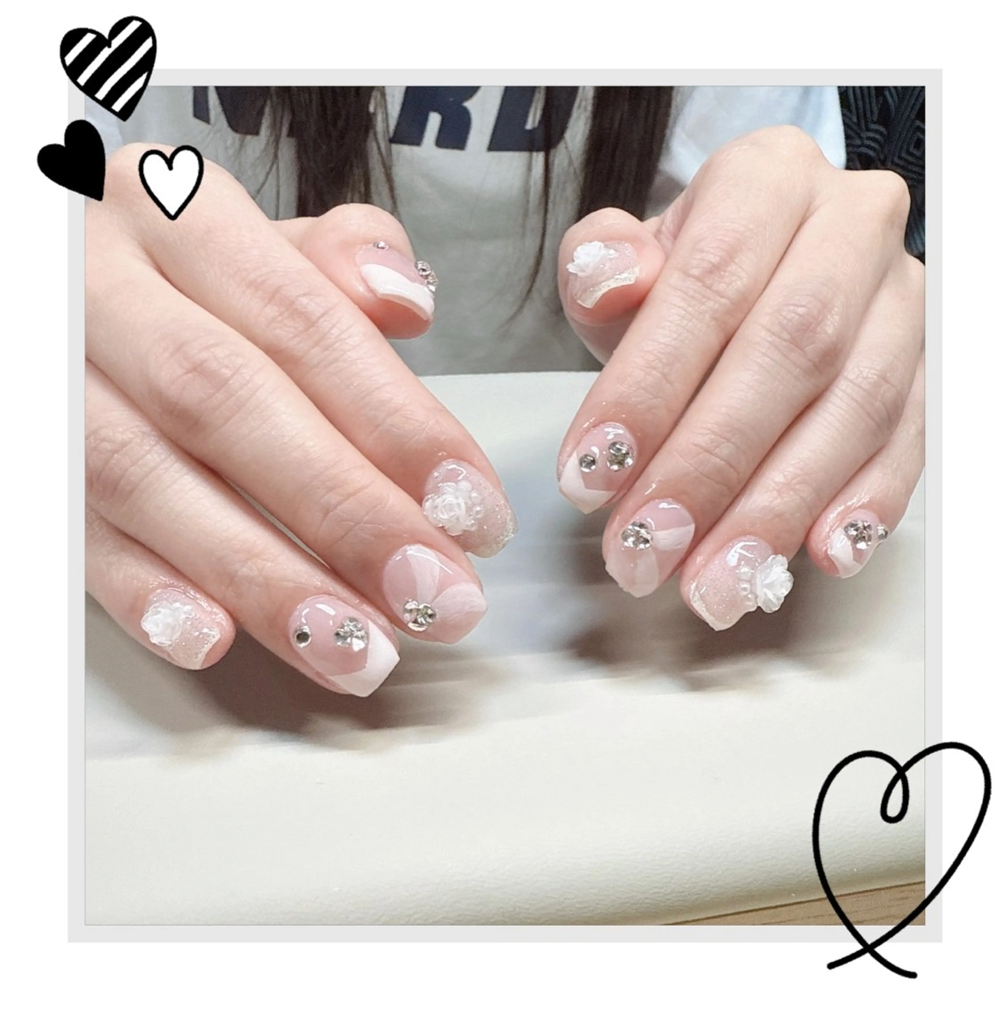ショート FLORA NAIL SALONのネイルデザイン