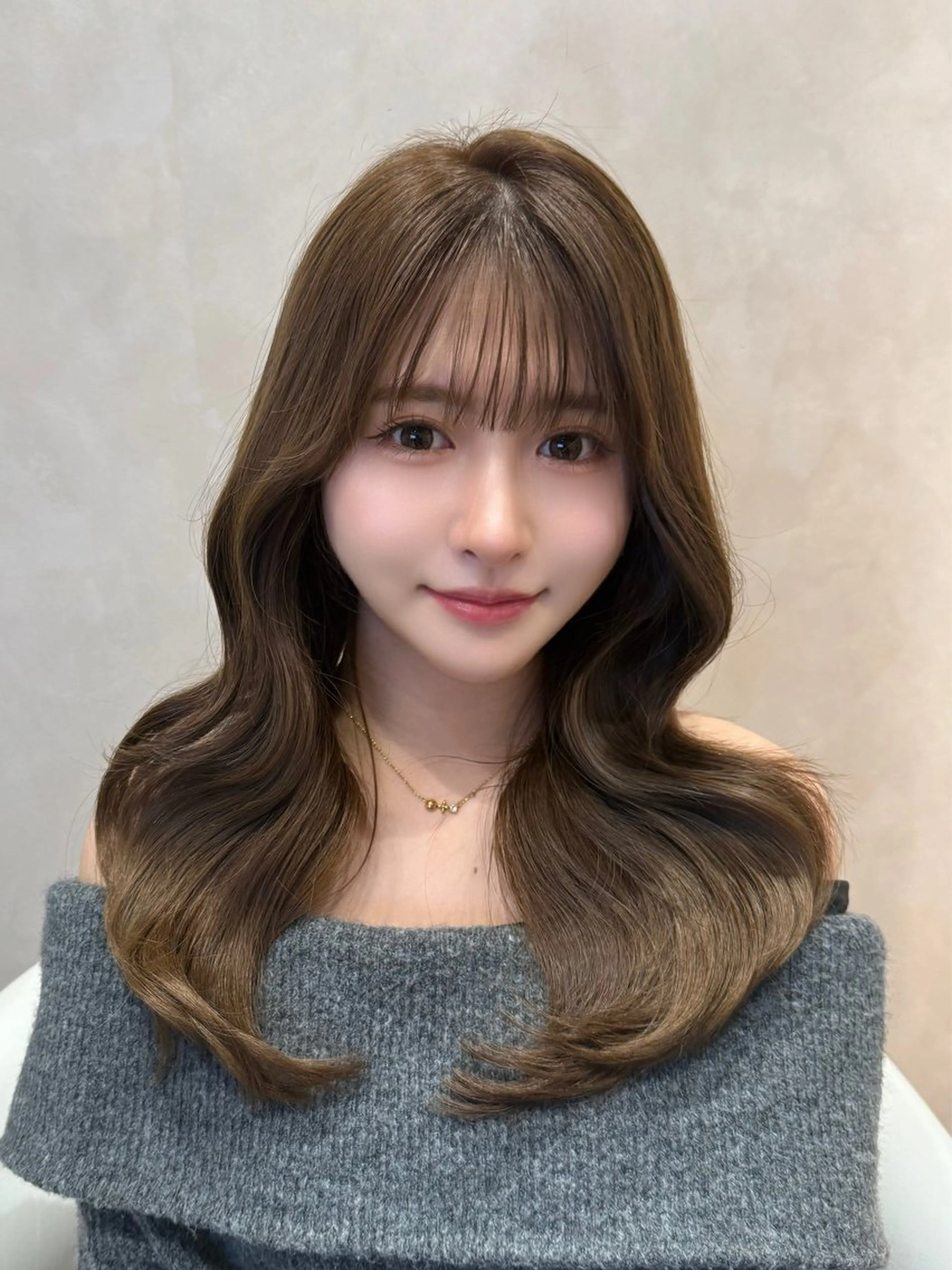 韓国風レイヤーカット✨+ダブルカラー✨+キューティクル補修トリートメント✨の写真