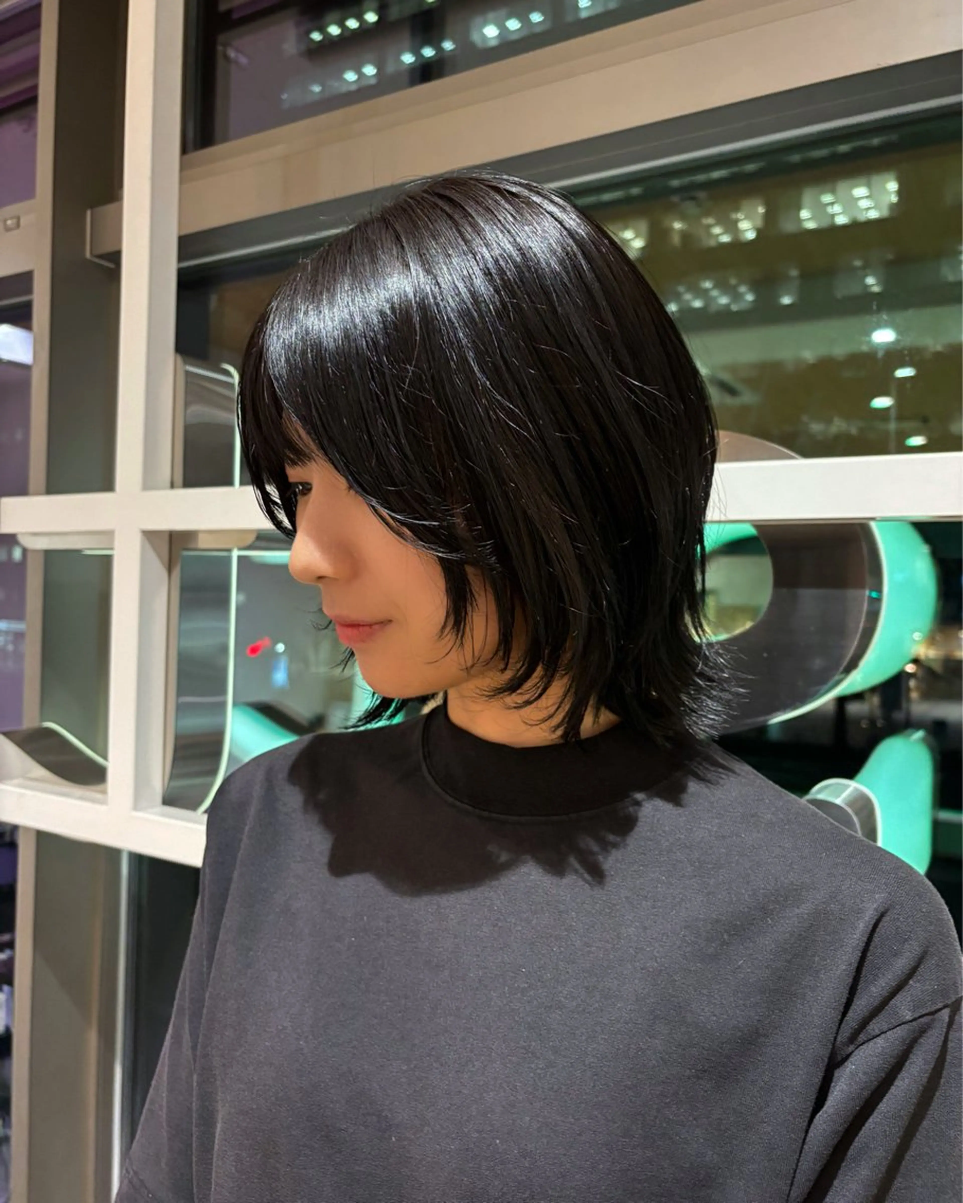 ショート カラー ウルフカット カット ゆい/パーマ/レイヤ ー/似合わせカラーのヘアスタイル